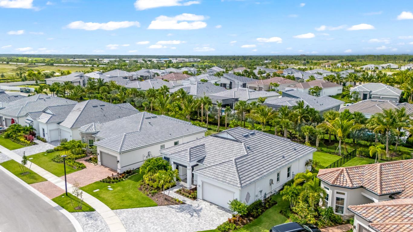 10803 Stellar Circle