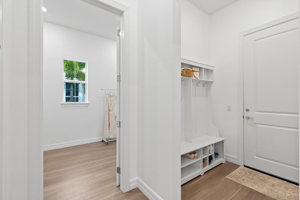 10803 Stellar Circle