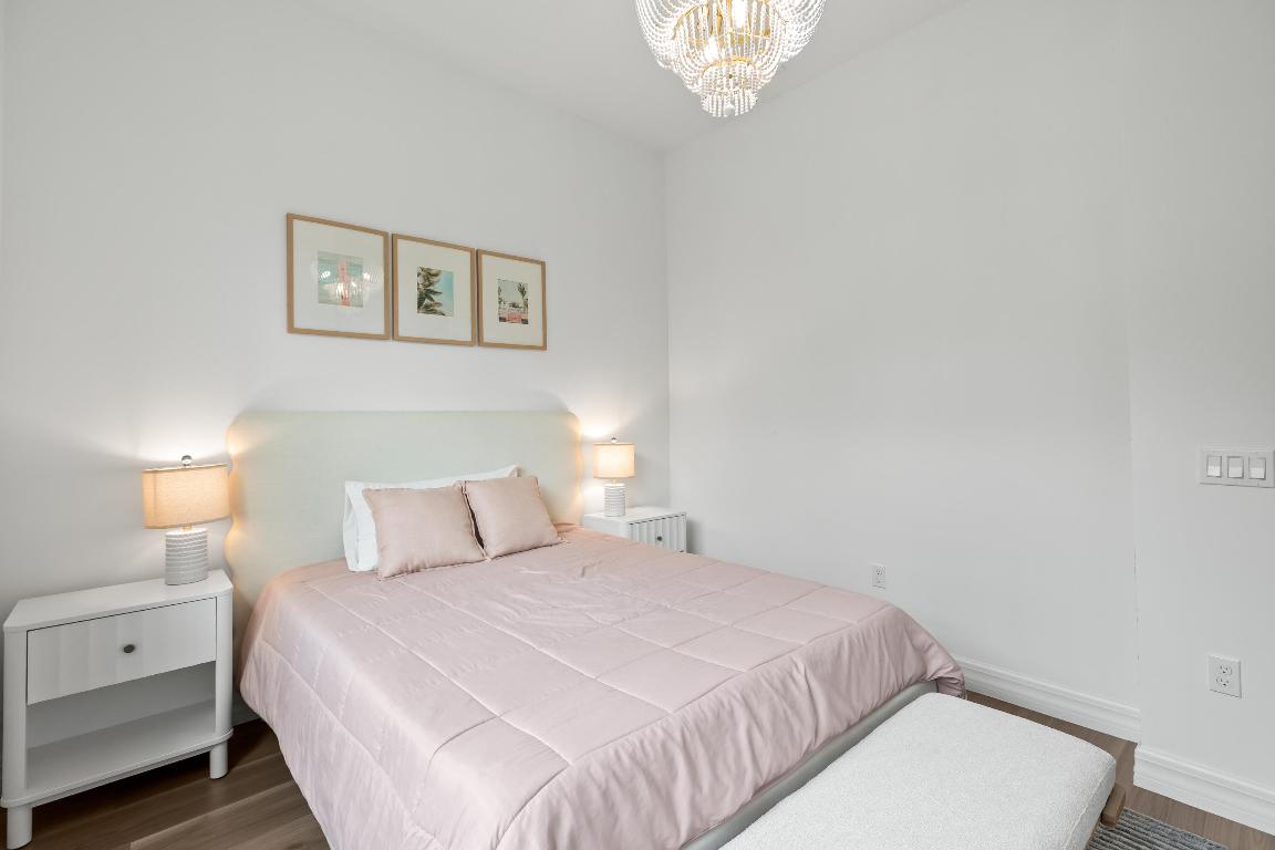 10803 Stellar Circle