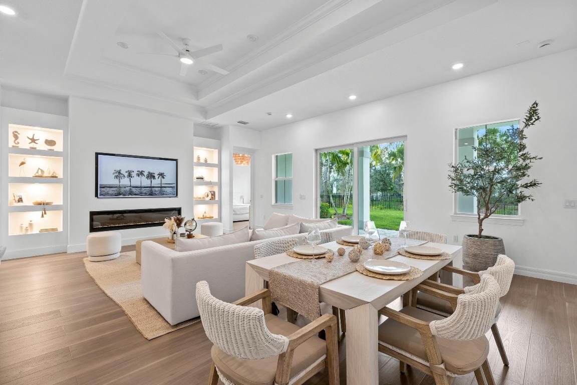 10803 Stellar Circle