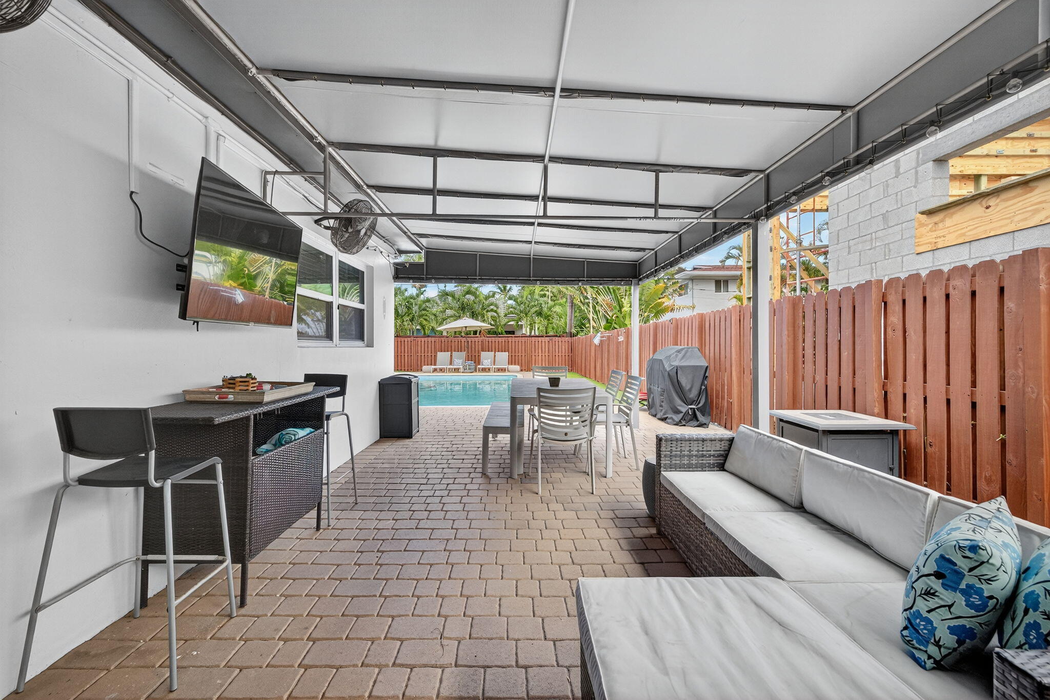 1708 NE 16th Terrace