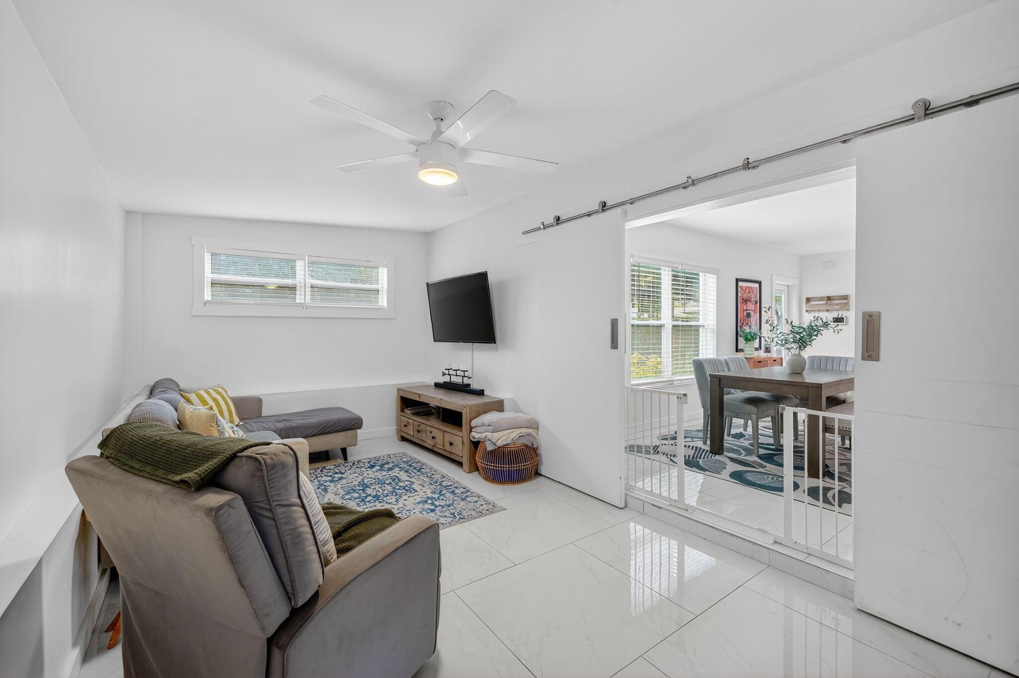 1708 NE 16th Terrace