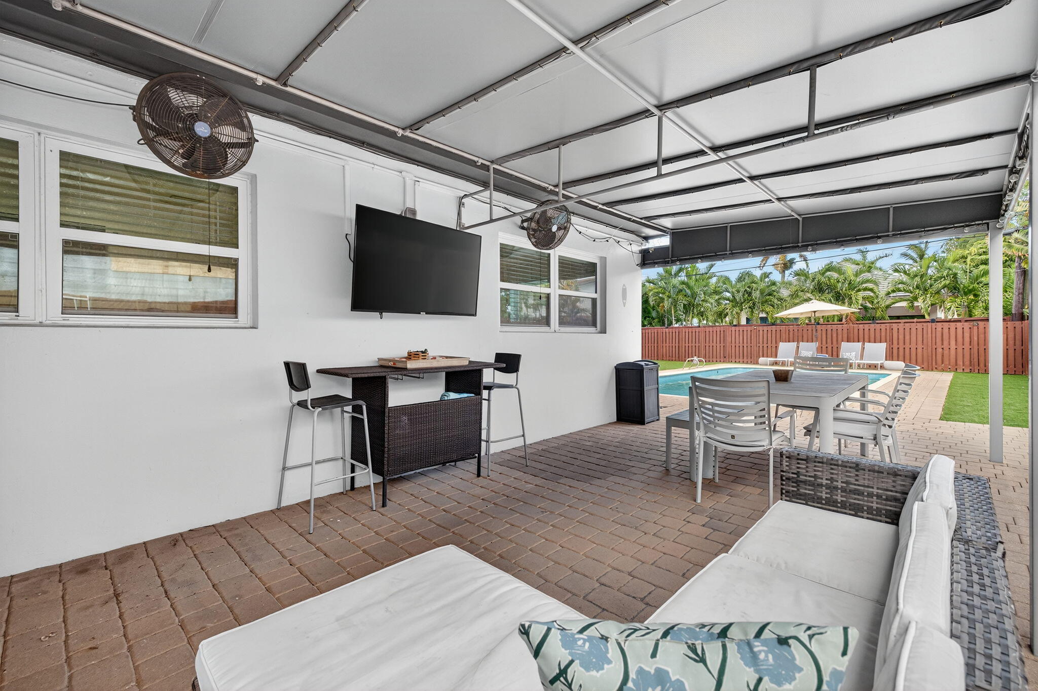 1708 NE 16th Terrace