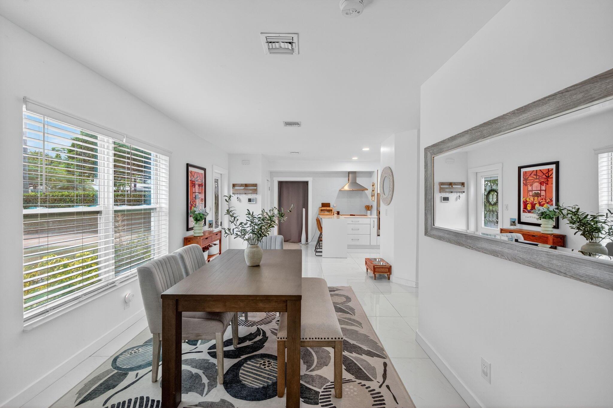 1708 NE 16th Terrace