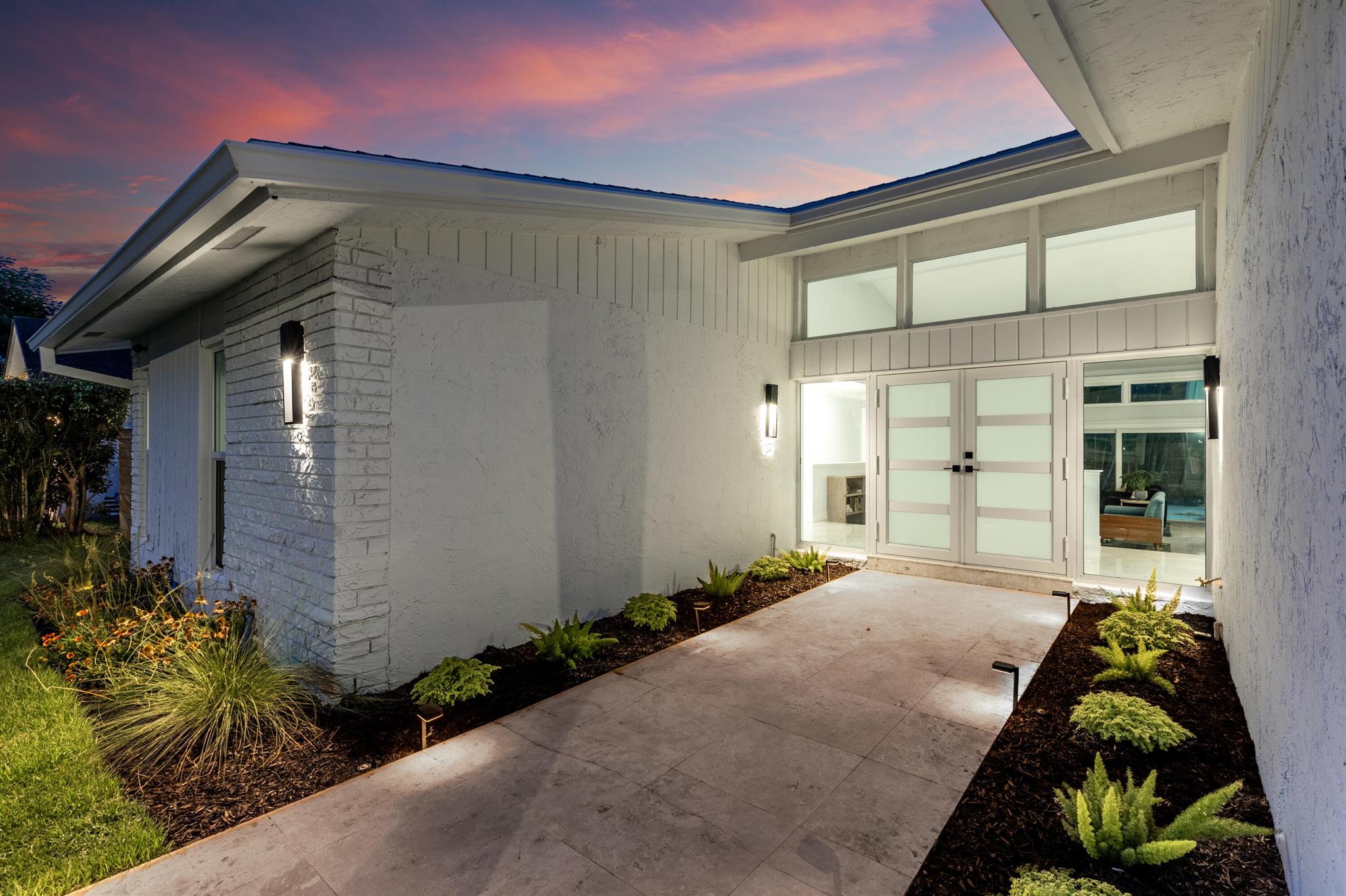 3307 NW 28th Terrace