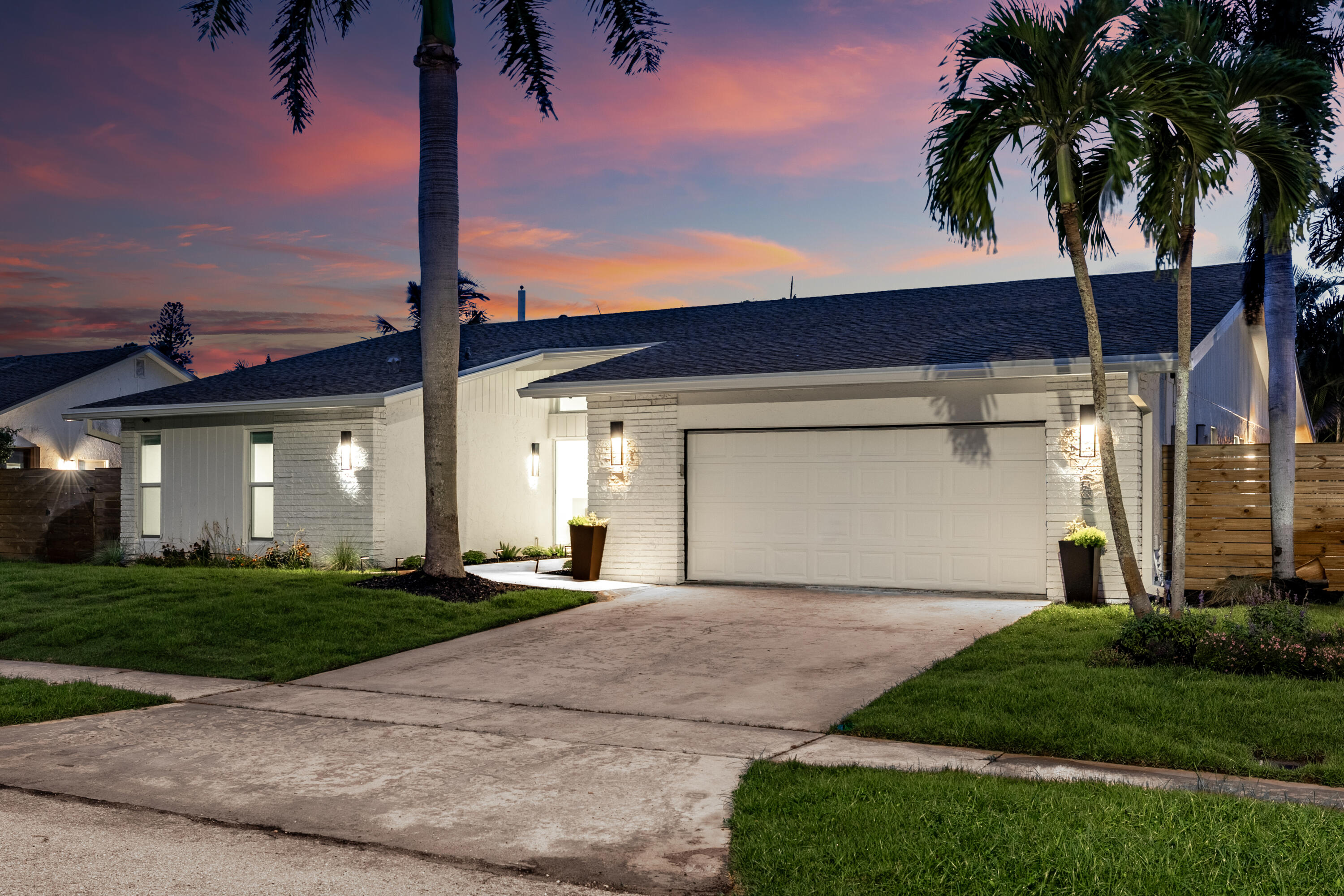 3307 NW 28th Terrace