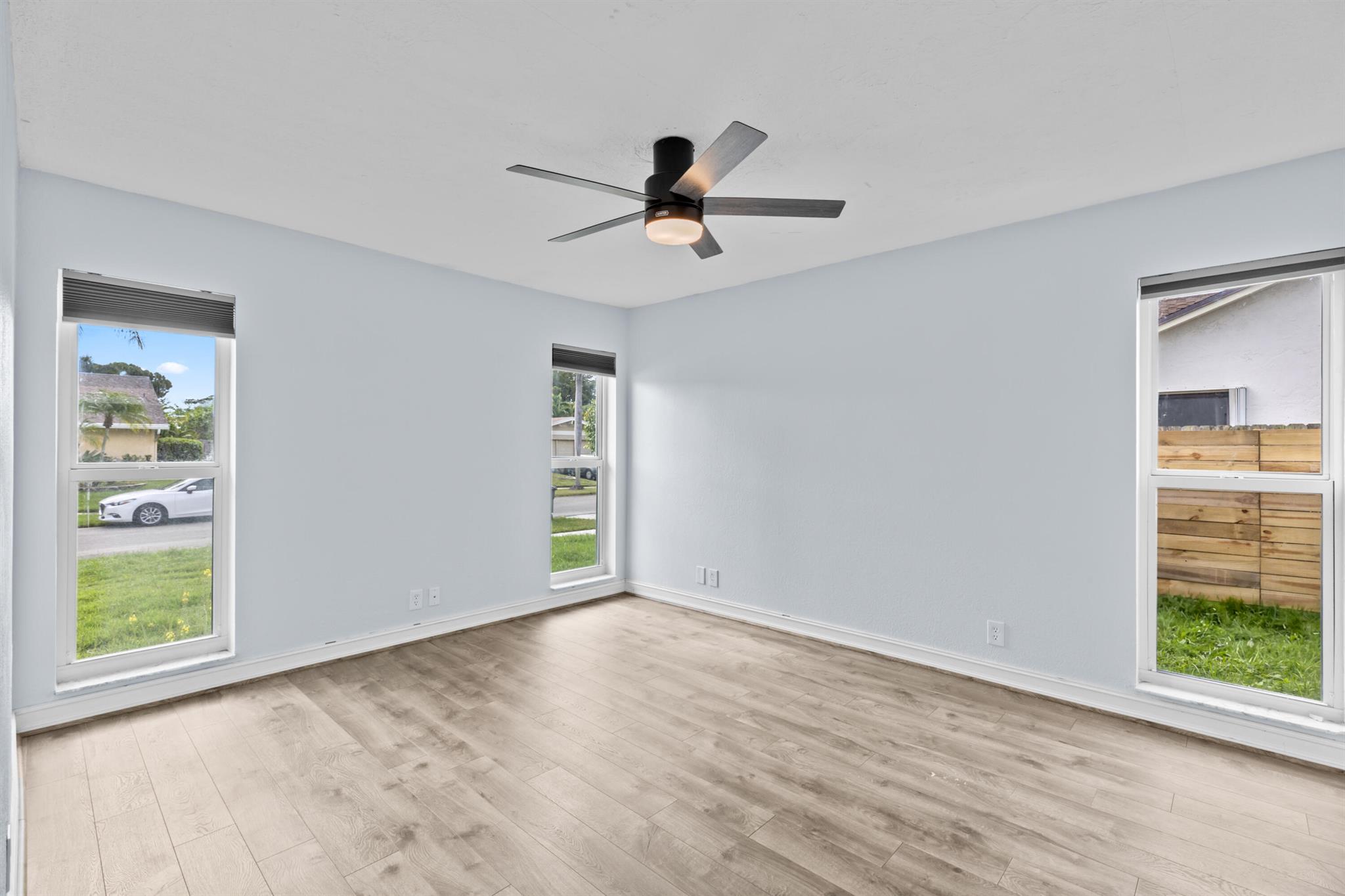 3307 NW 28th Terrace