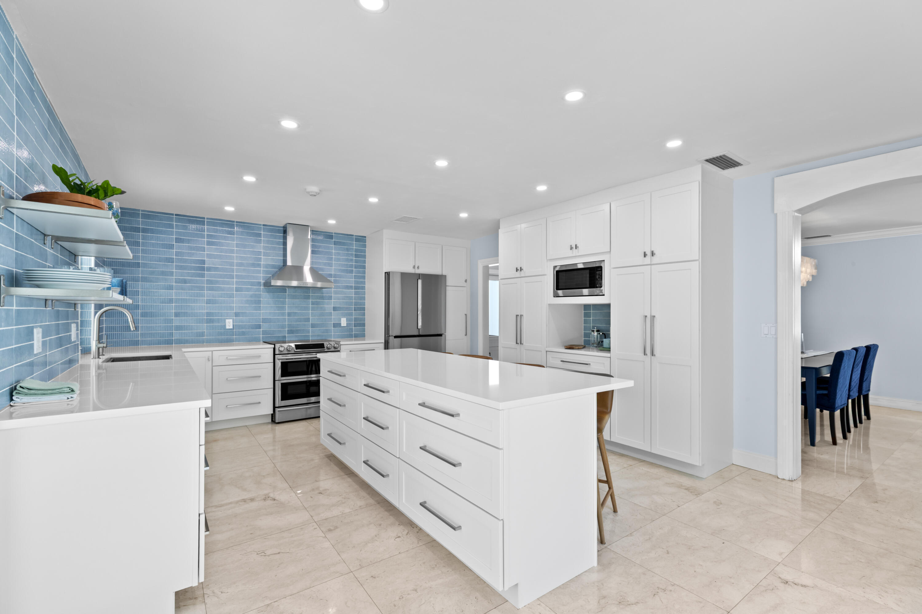 3307 NW 28th Terrace