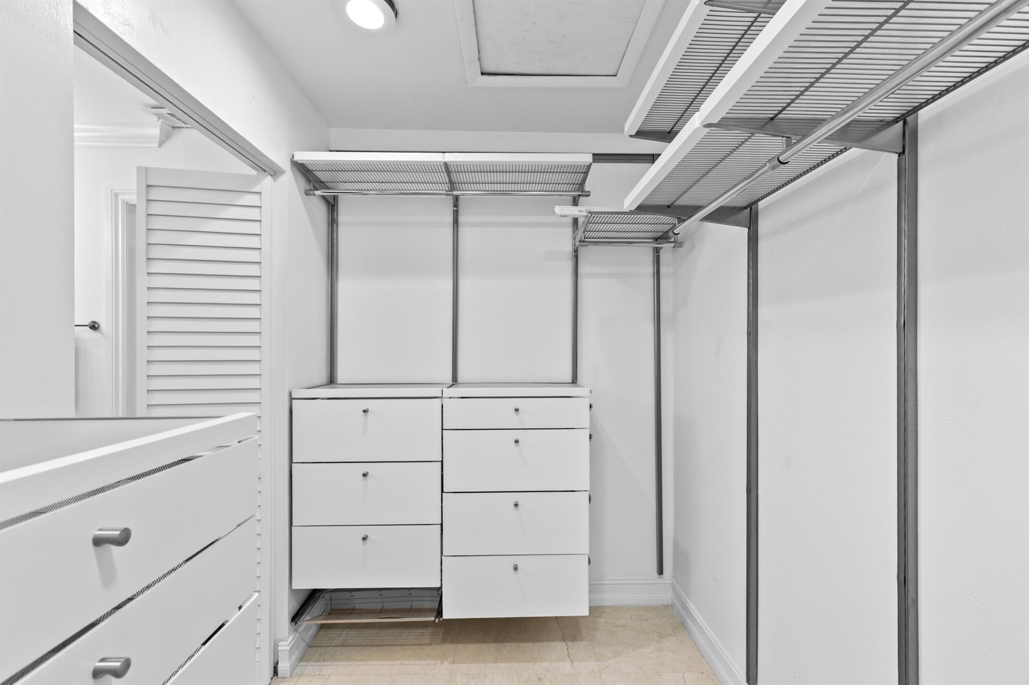 3307 NW 28th Terrace