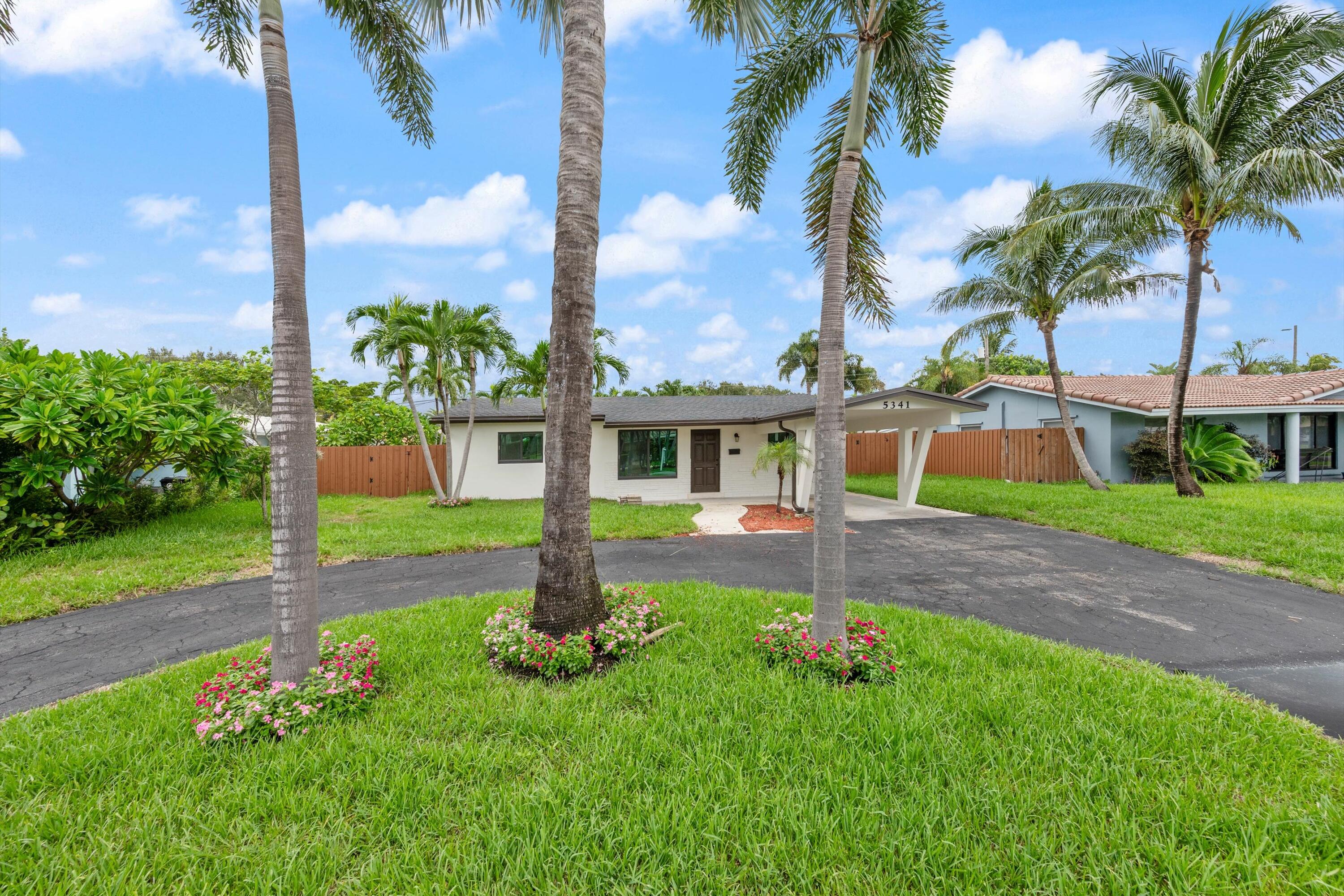 5341 NE 17th Terrace