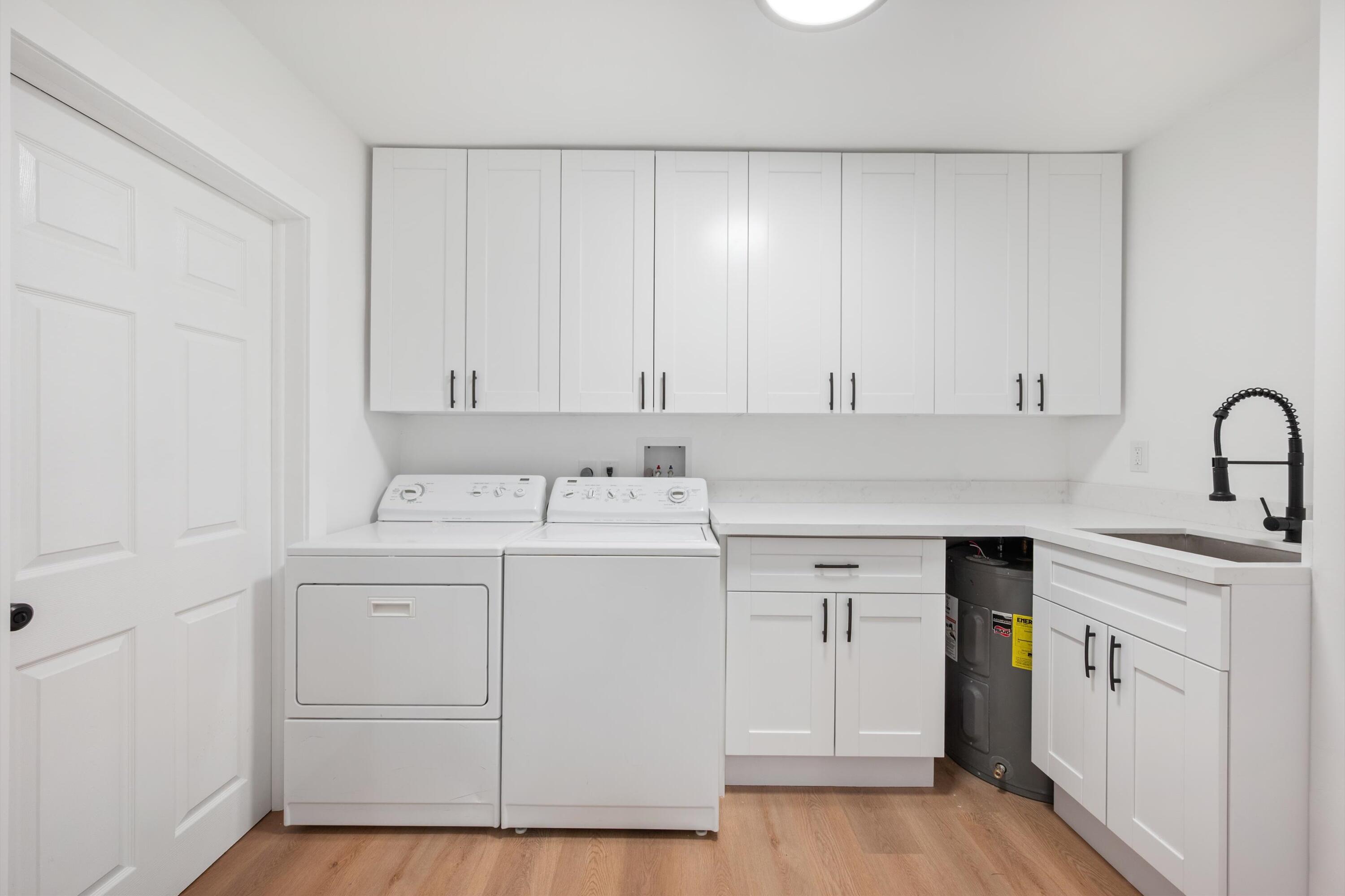 5341 NE 17th Terrace