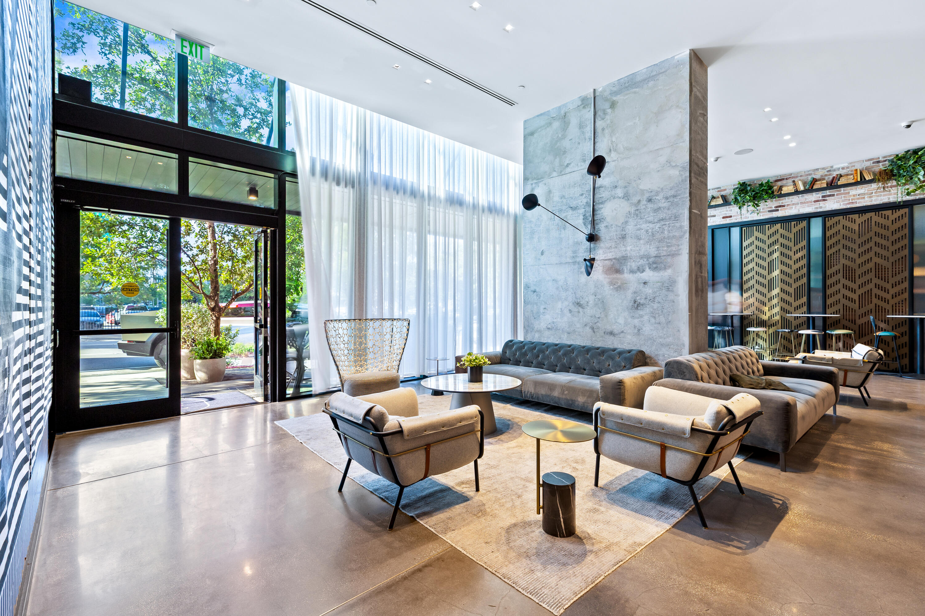 398 NE 5th Street 4618