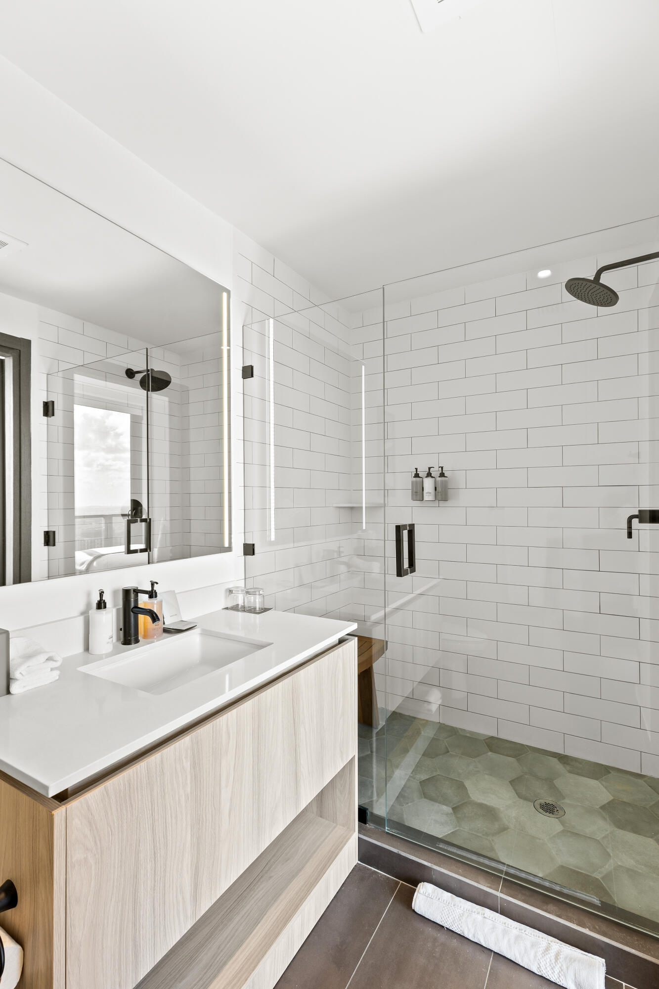 398 NE 5th Street 4618