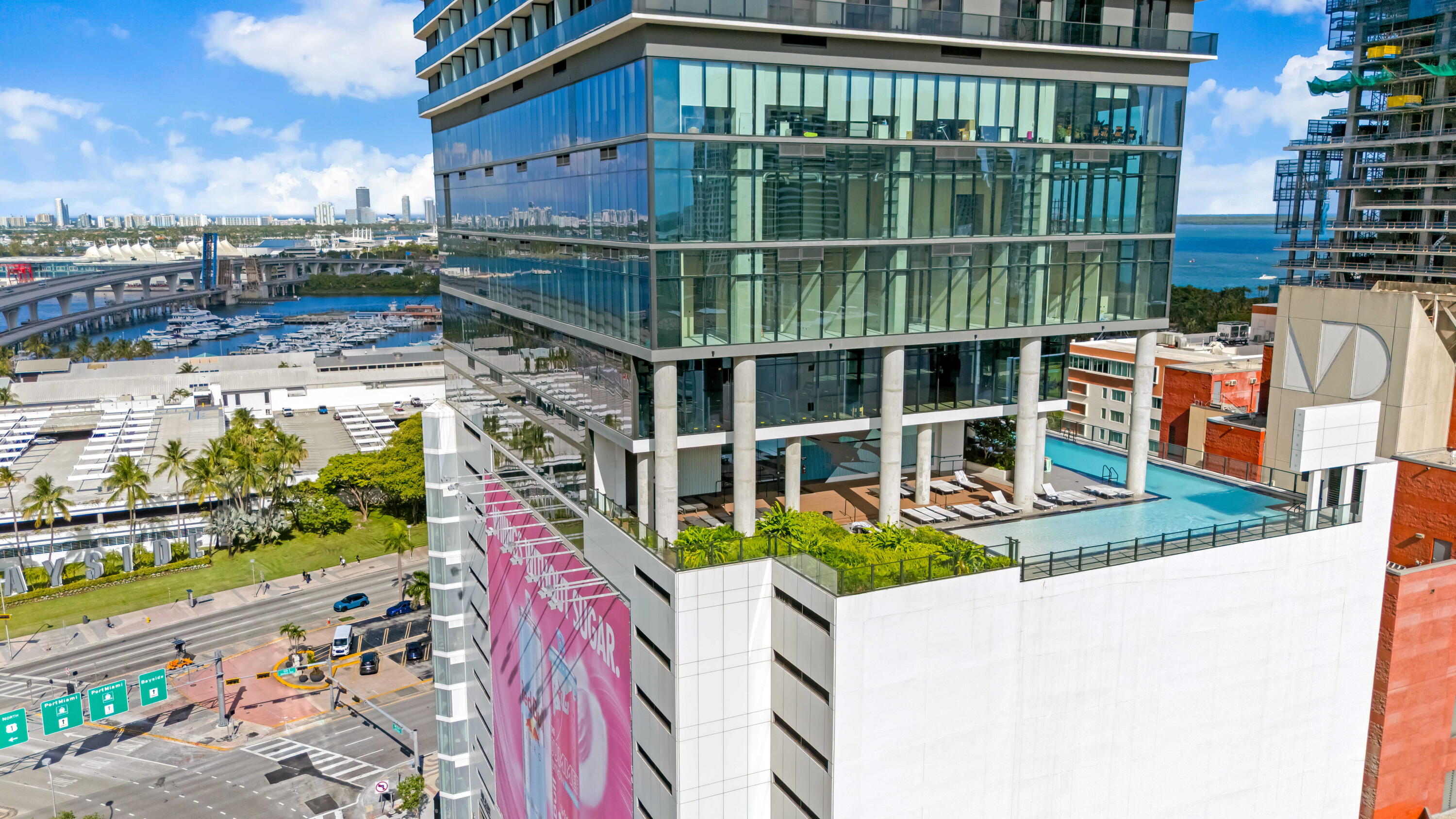 398 NE 5th Street 4618