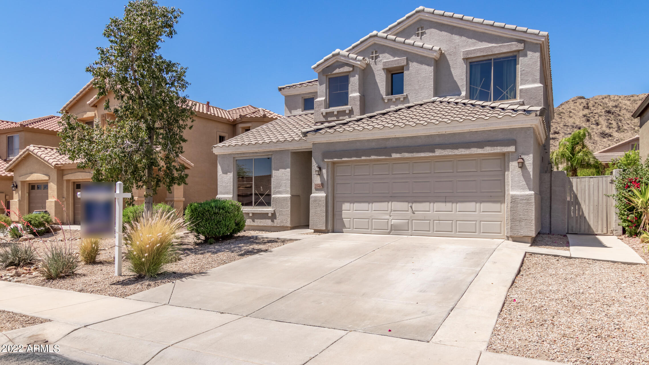 2940 W GLENHAVEN Drive