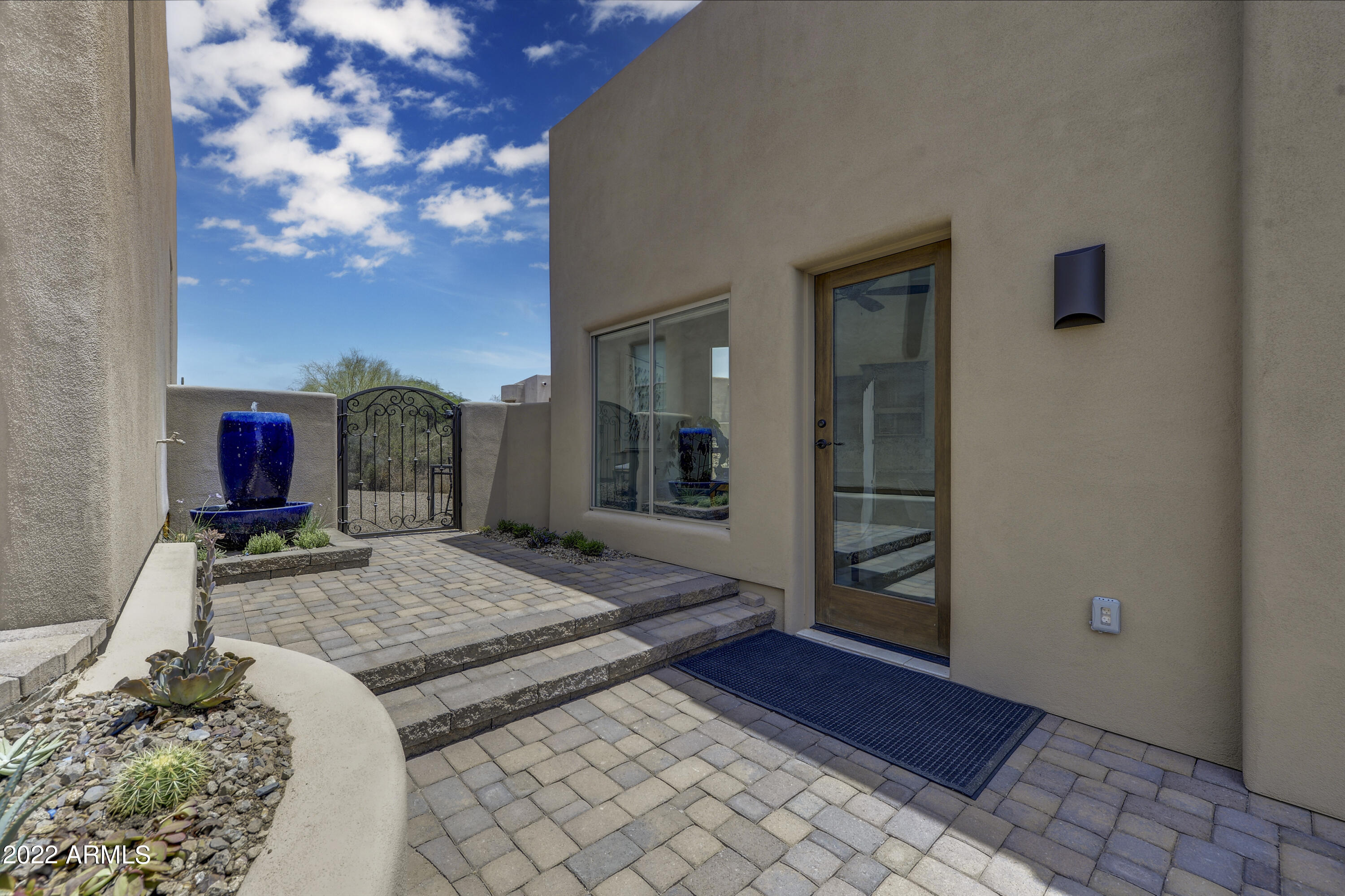 8300 E DIXILETA Drive Unit: 280