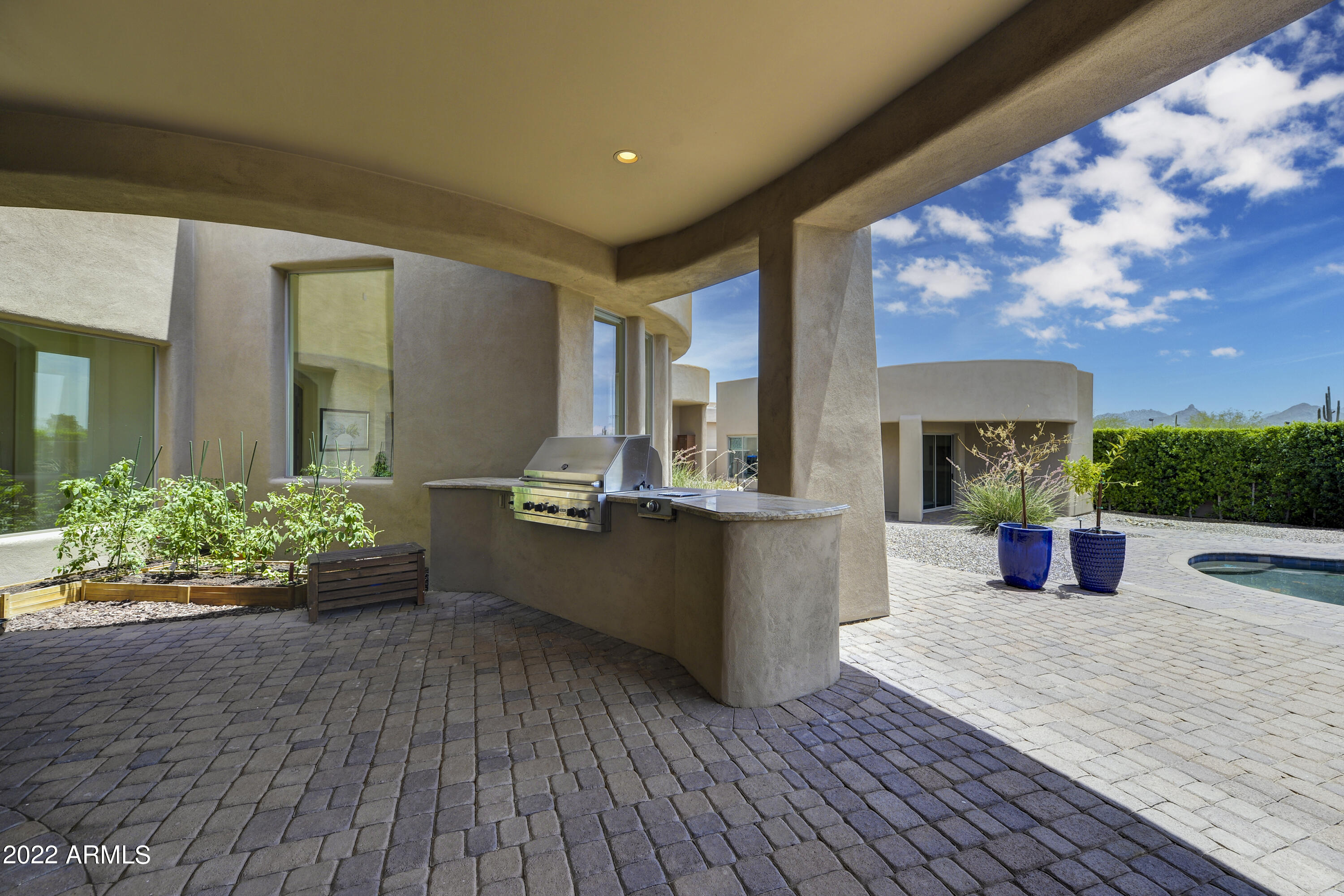 8300 E DIXILETA Drive Unit: 280