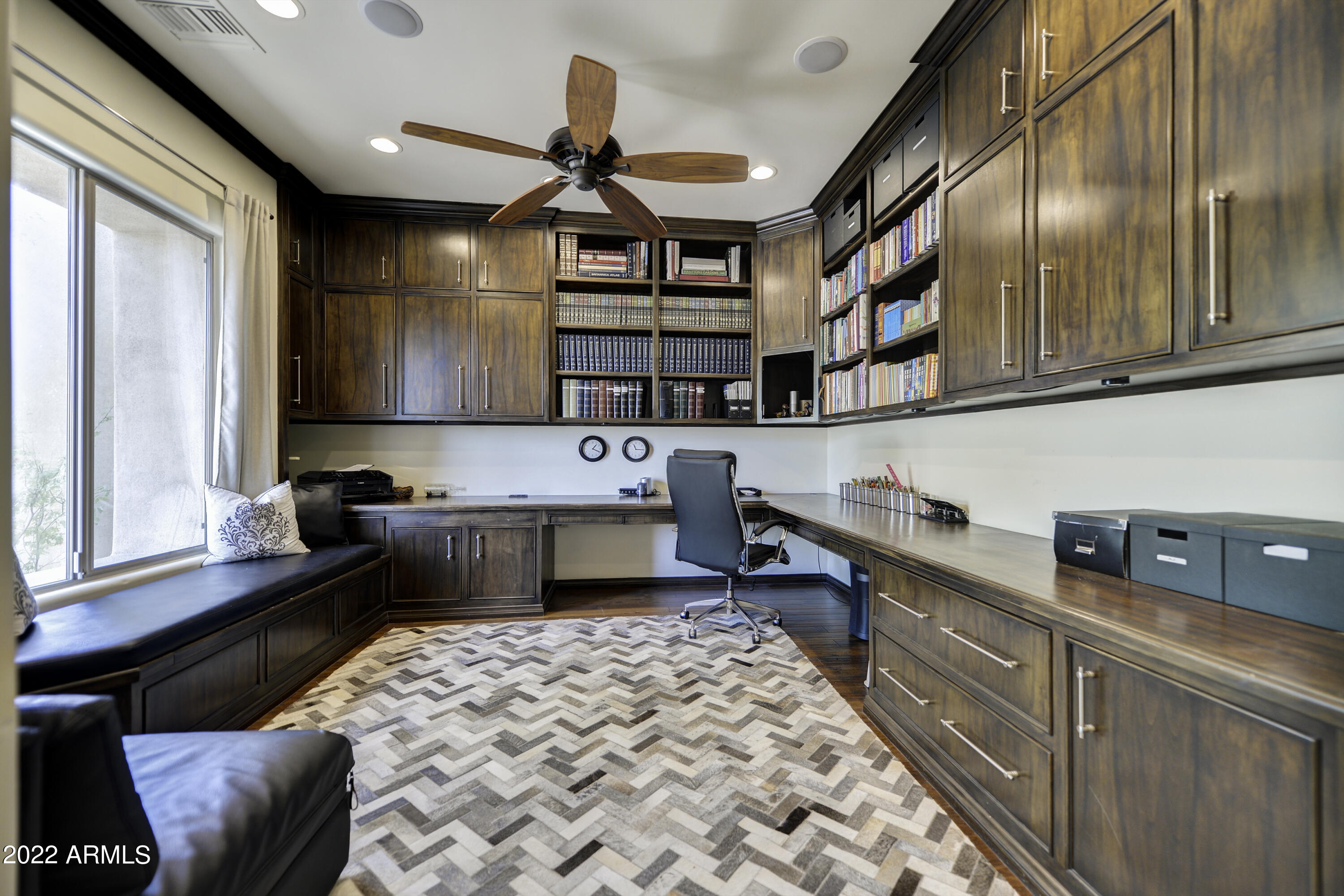 8300 E DIXILETA Drive Unit: 280