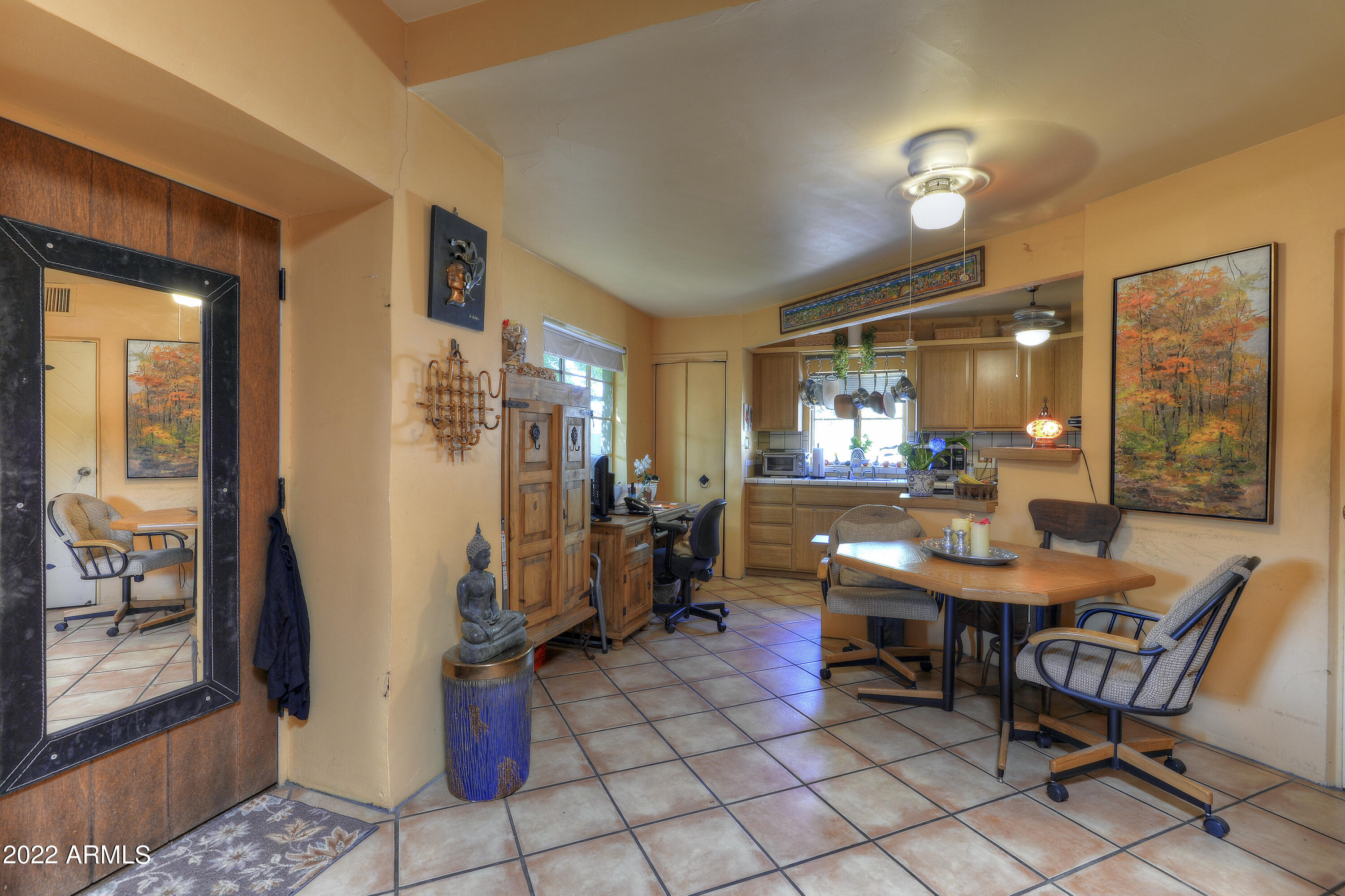 5101 N CASA BLANCA Drive Unit: 3