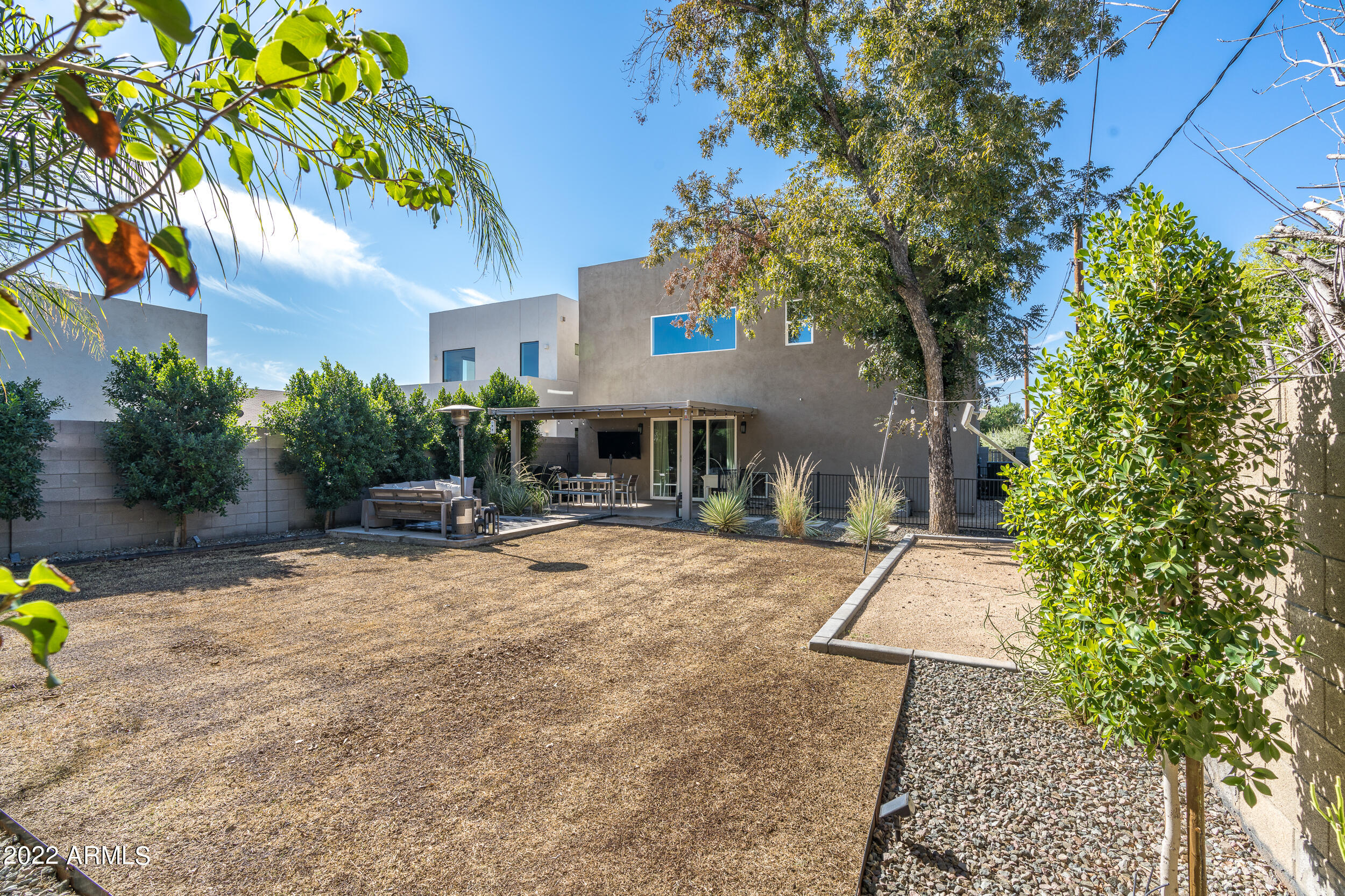2539 N 28TH Place