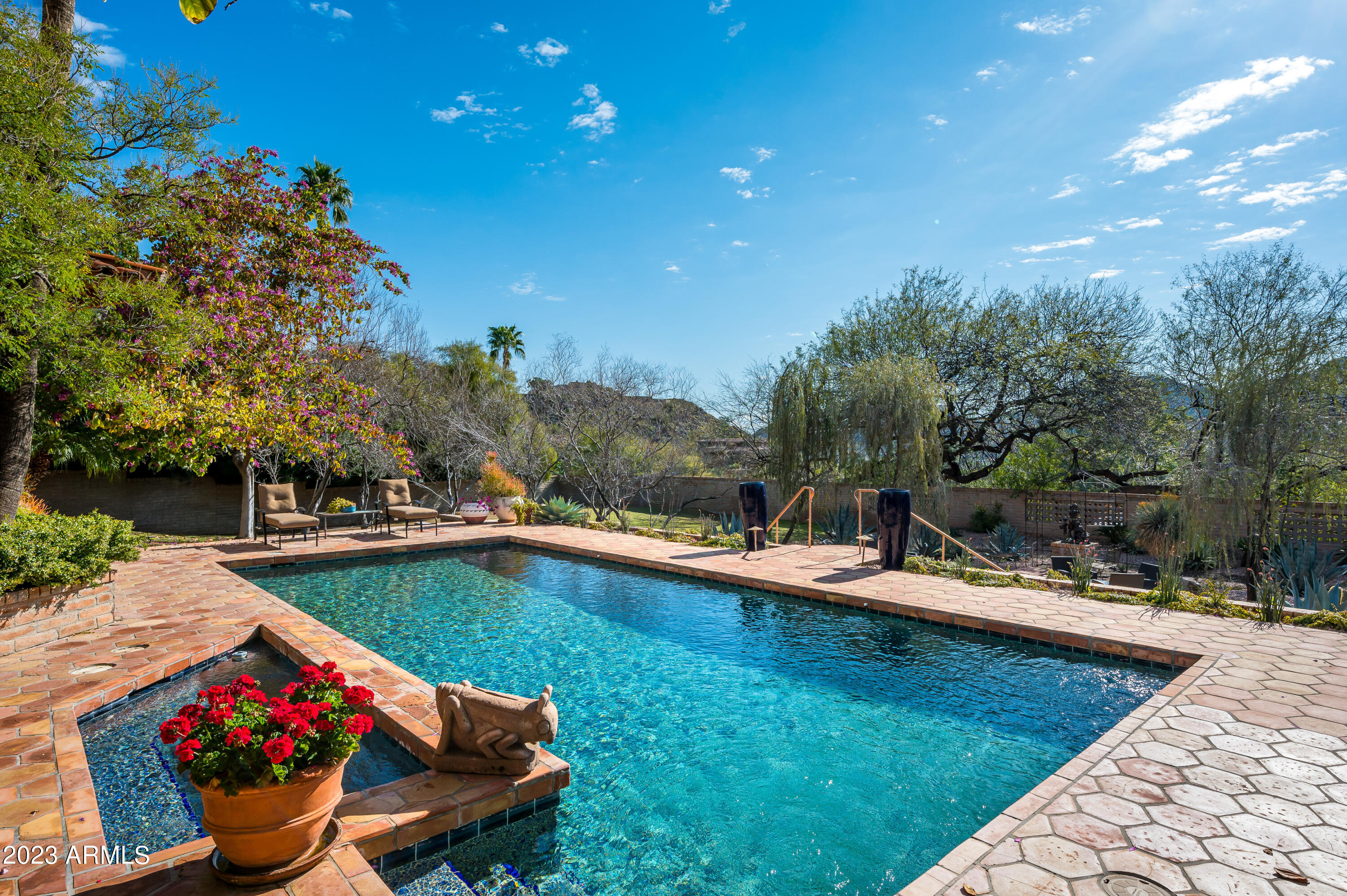 4529 E FOOTHILL Drive