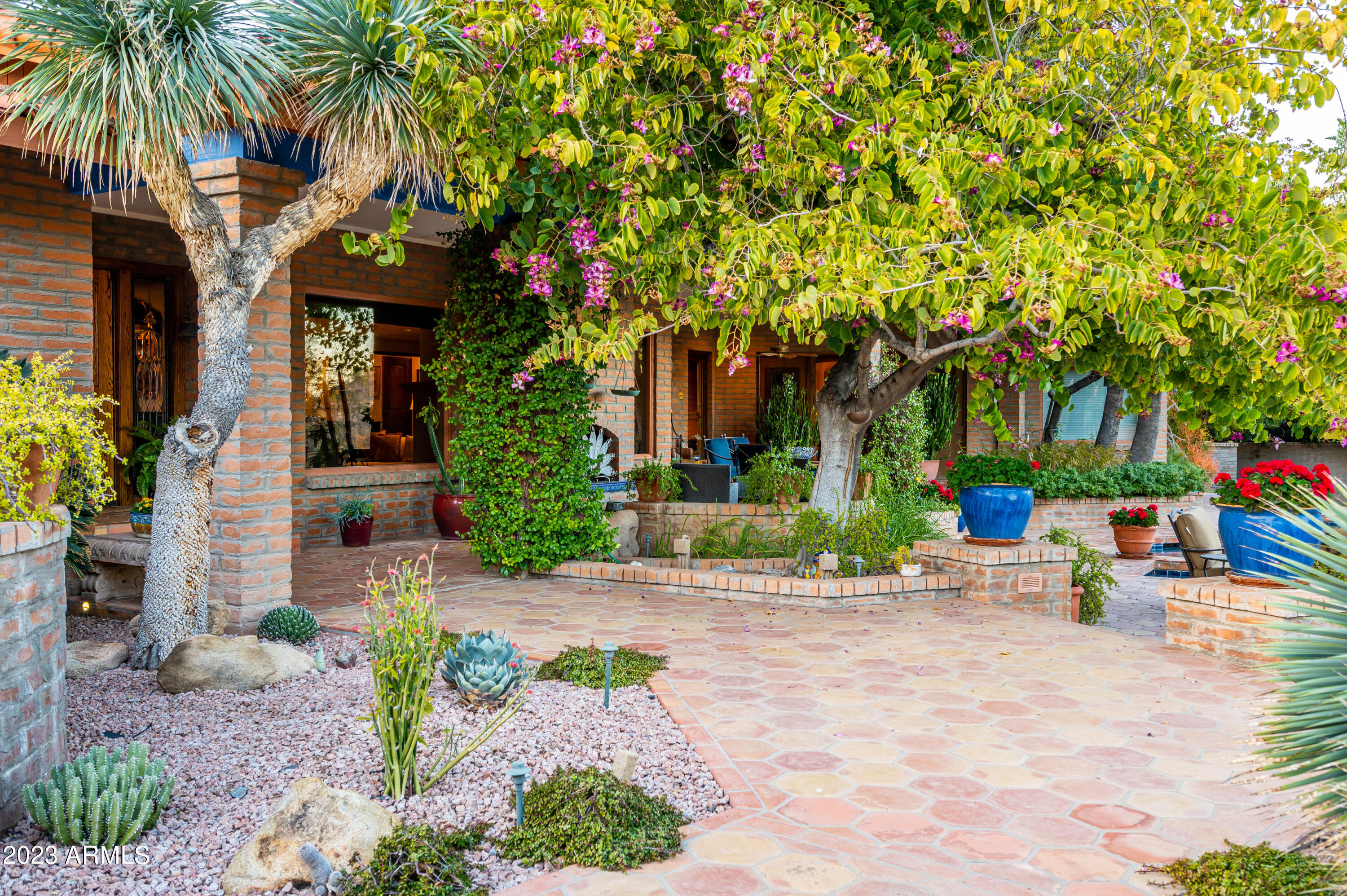 4529 E FOOTHILL Drive