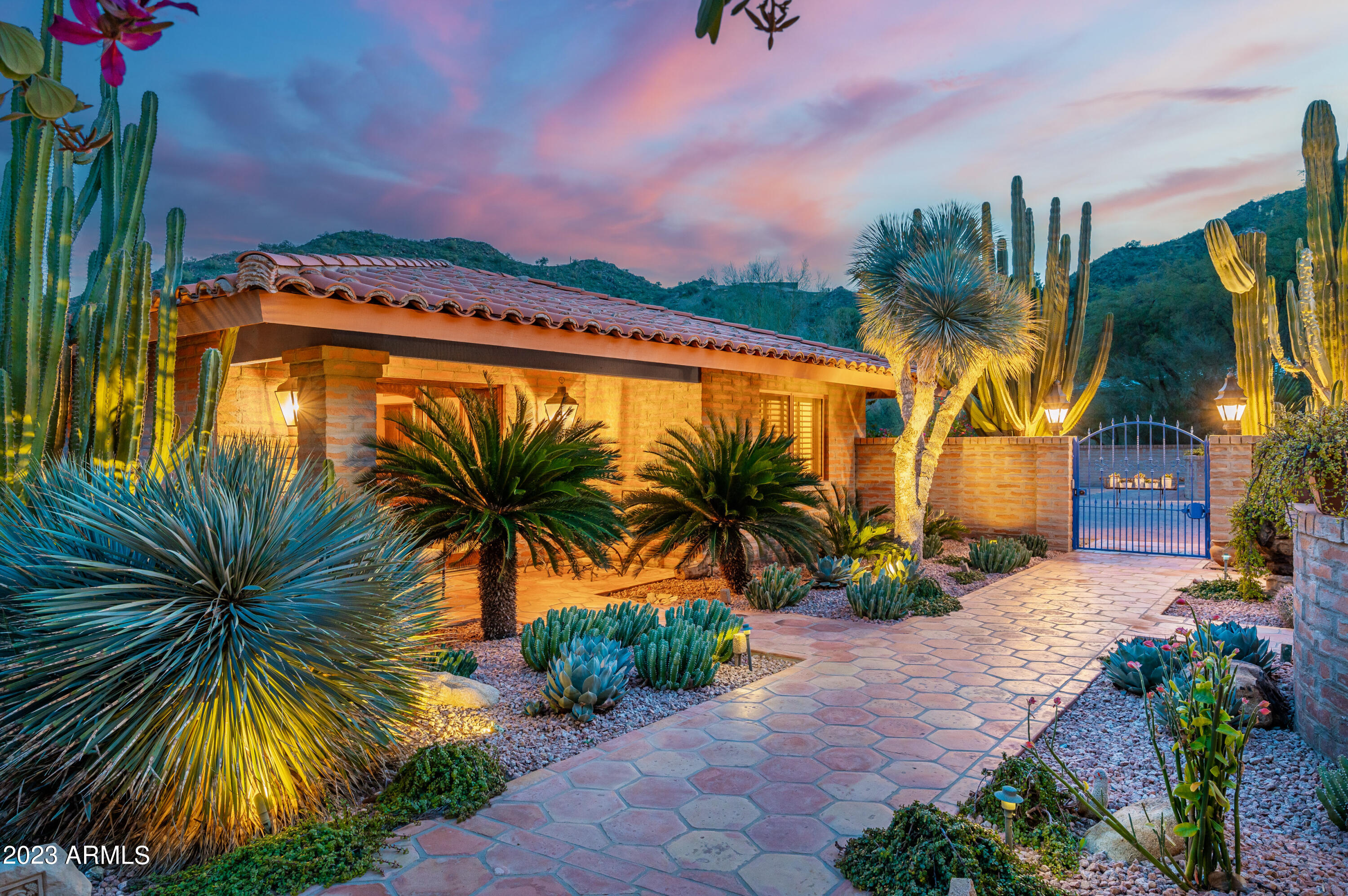 4529 E FOOTHILL Drive