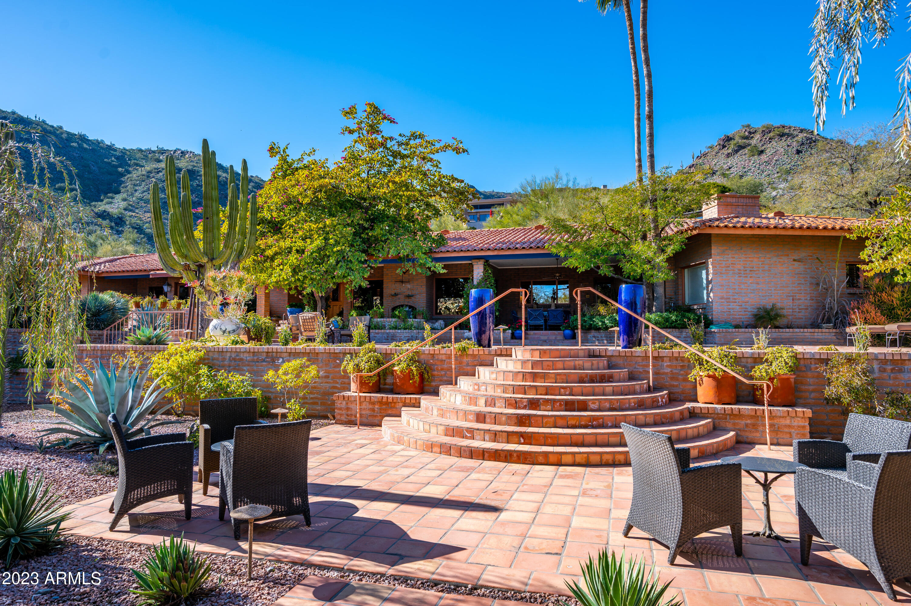 4529 E FOOTHILL Drive