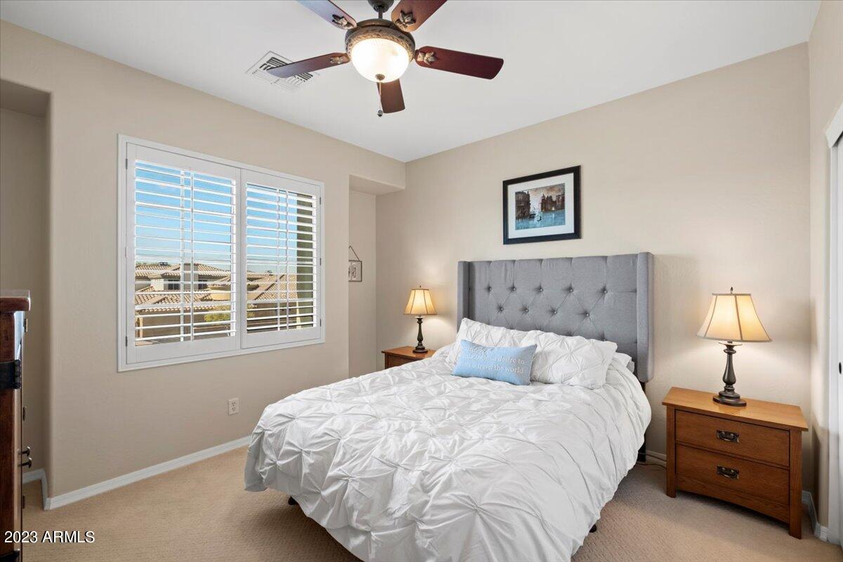 3658 E LOS GATOS Drive