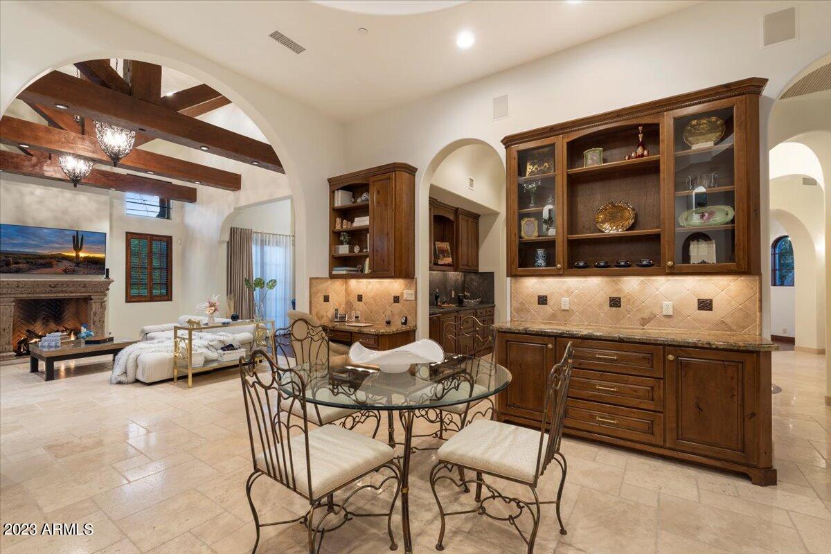 6115 E CALLE DEL NORTE --