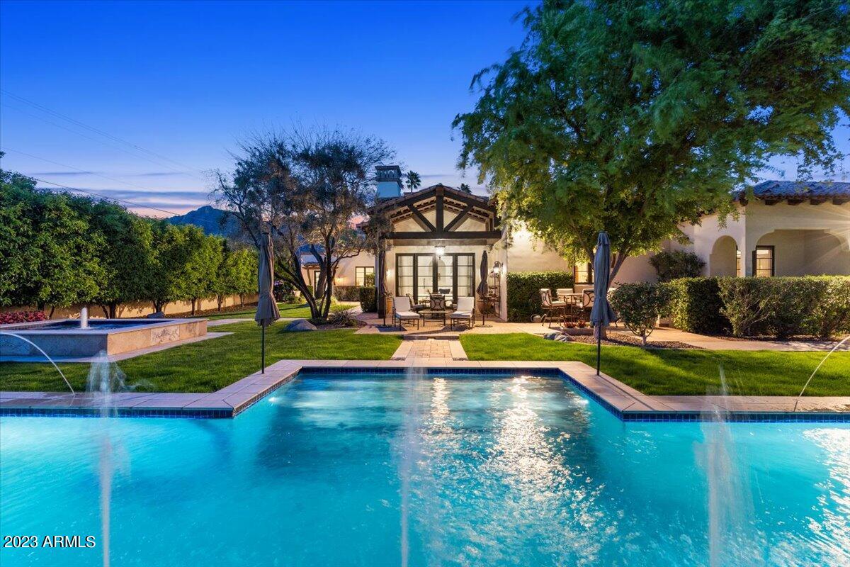 6115 E CALLE DEL NORTE --