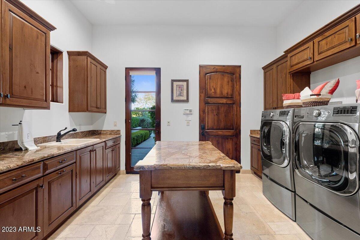 6115 E CALLE DEL NORTE --