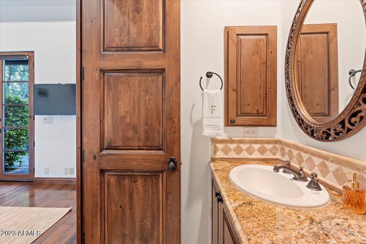 6115 E CALLE DEL NORTE --