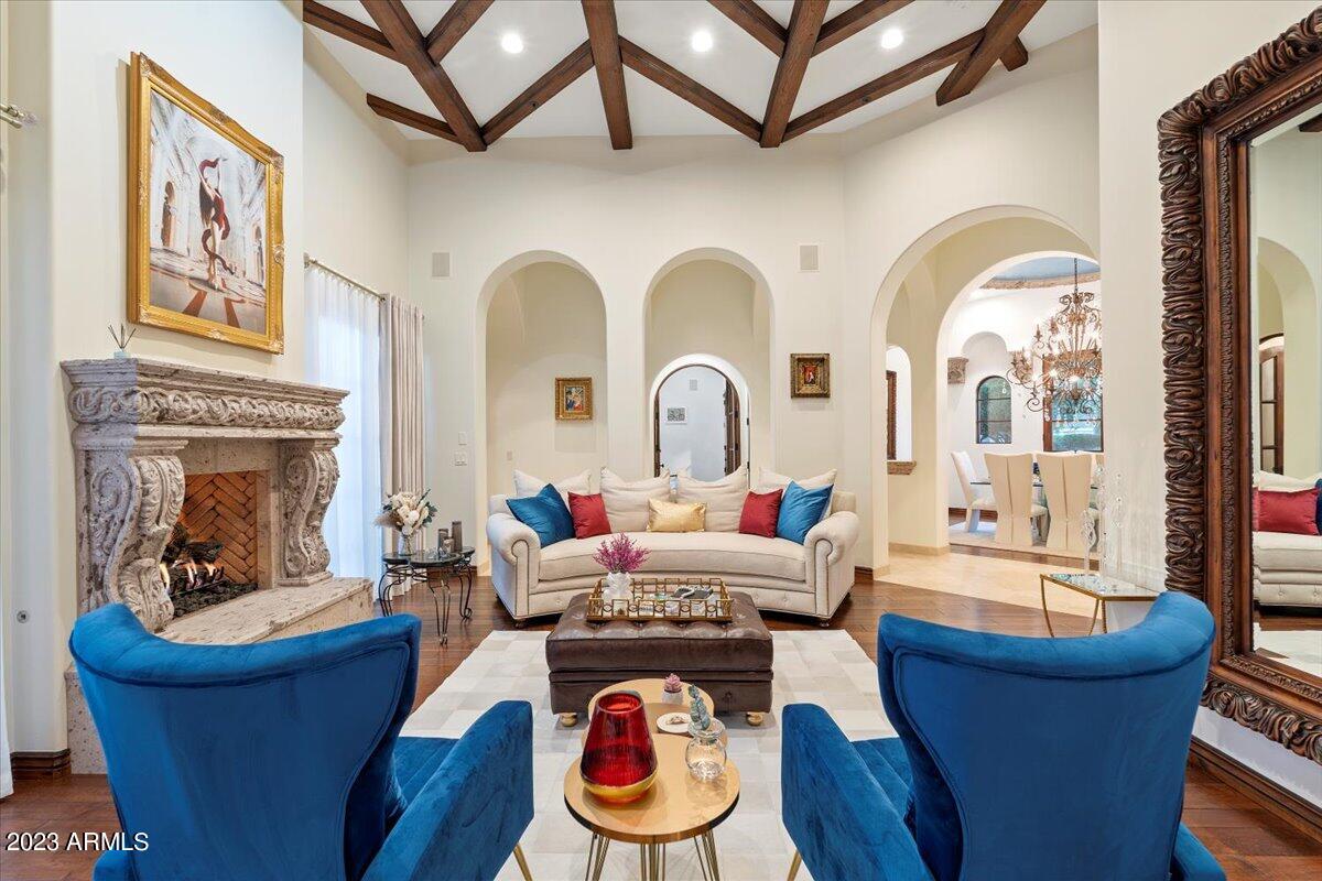 6115 E CALLE DEL NORTE --