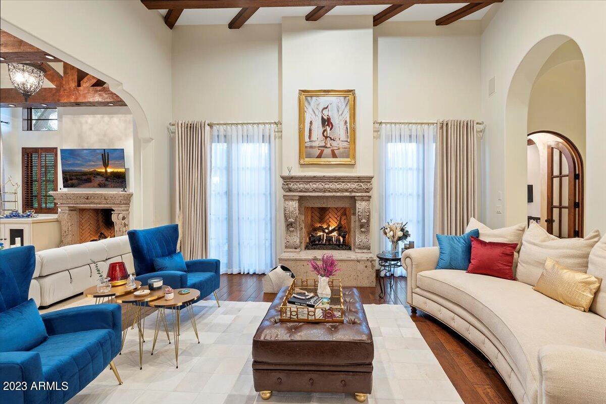 6115 E CALLE DEL NORTE --