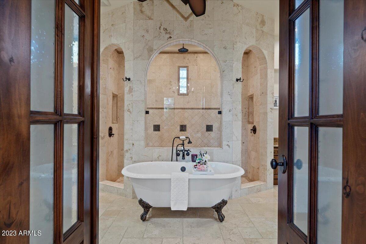 6115 E CALLE DEL NORTE --