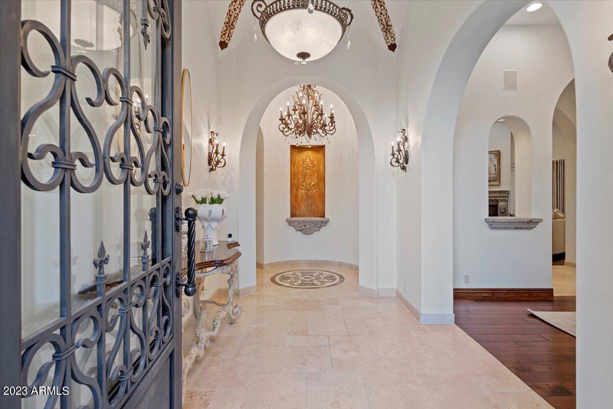 6115 E CALLE DEL NORTE --