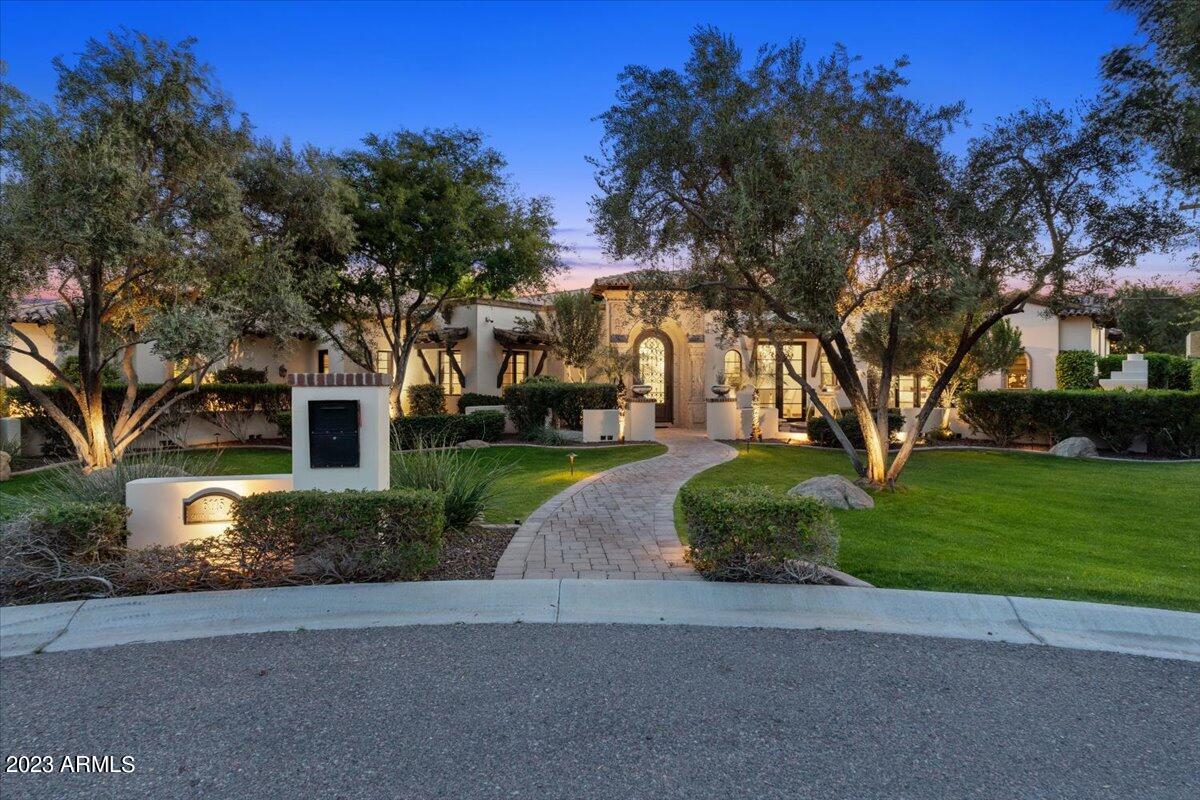 6115 E CALLE DEL NORTE --