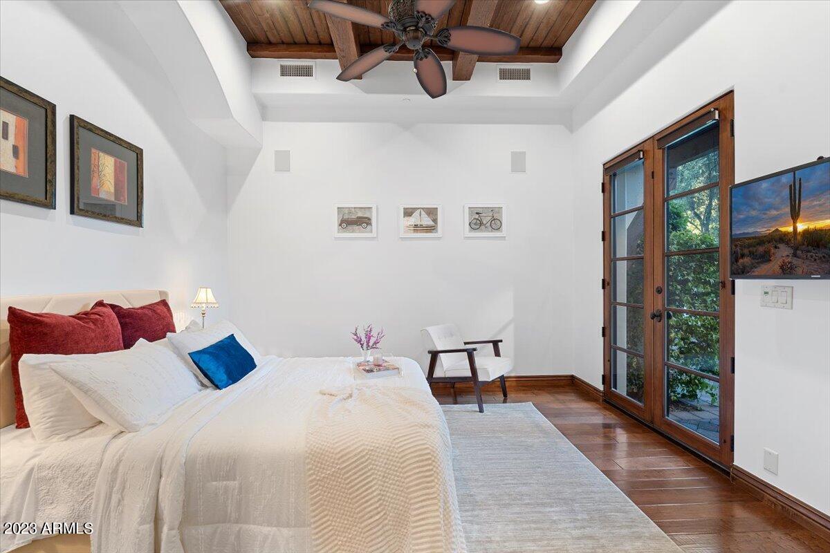 6115 E CALLE DEL NORTE --