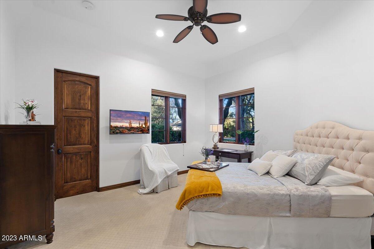 6115 E CALLE DEL NORTE --