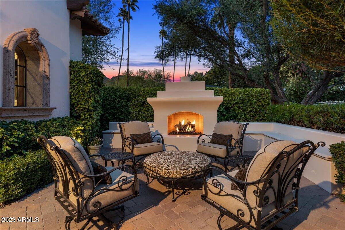 6115 E CALLE DEL NORTE --