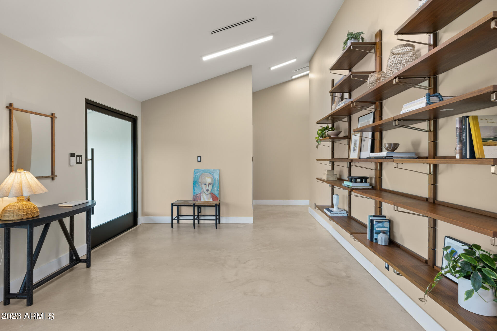 5519 E CALLE TUBERIA --