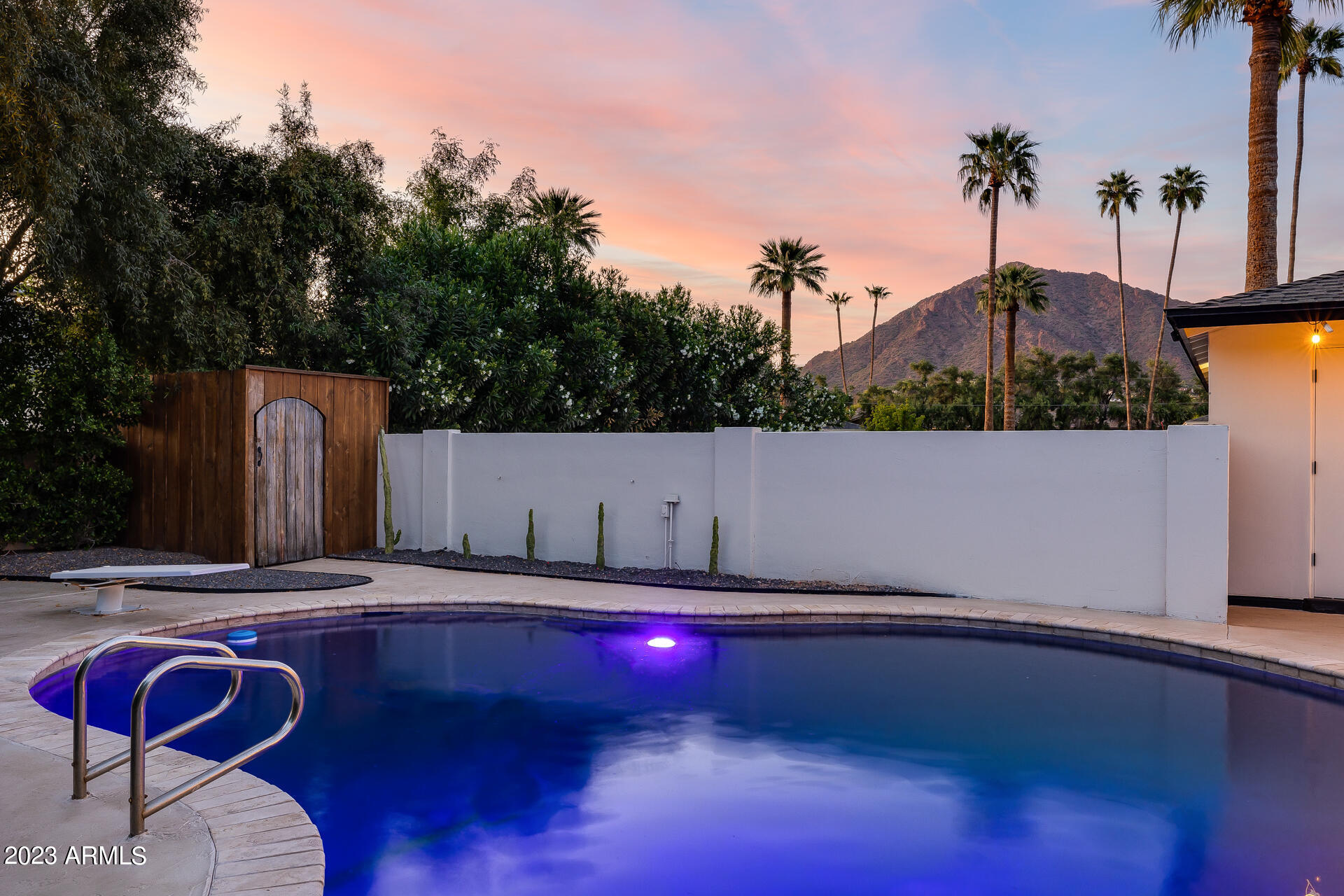 5519 E CALLE TUBERIA --