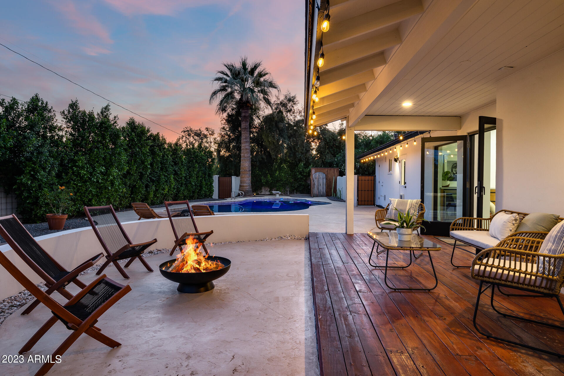 5519 E CALLE TUBERIA --