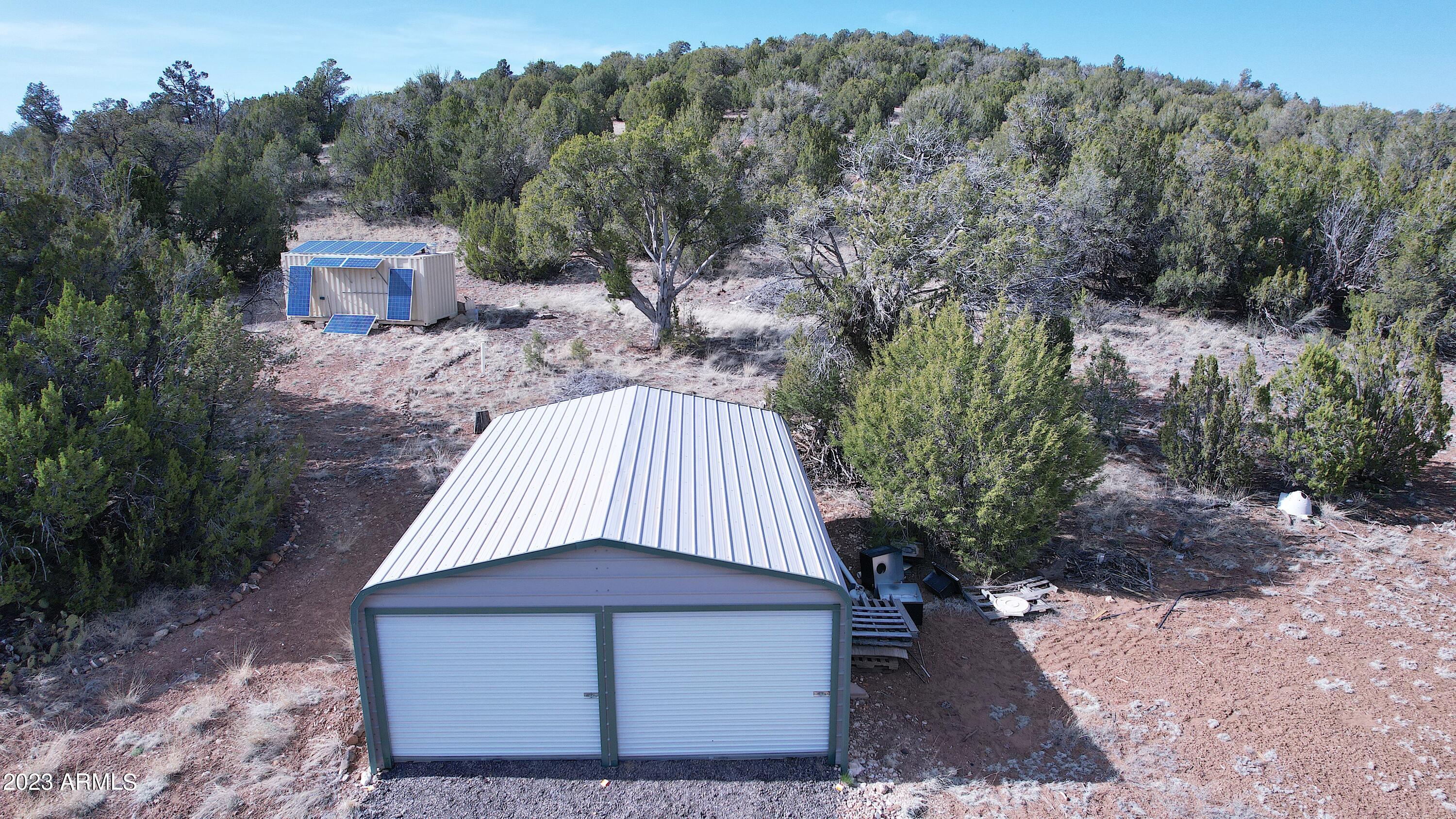 42225 N HONEY BEAR Street