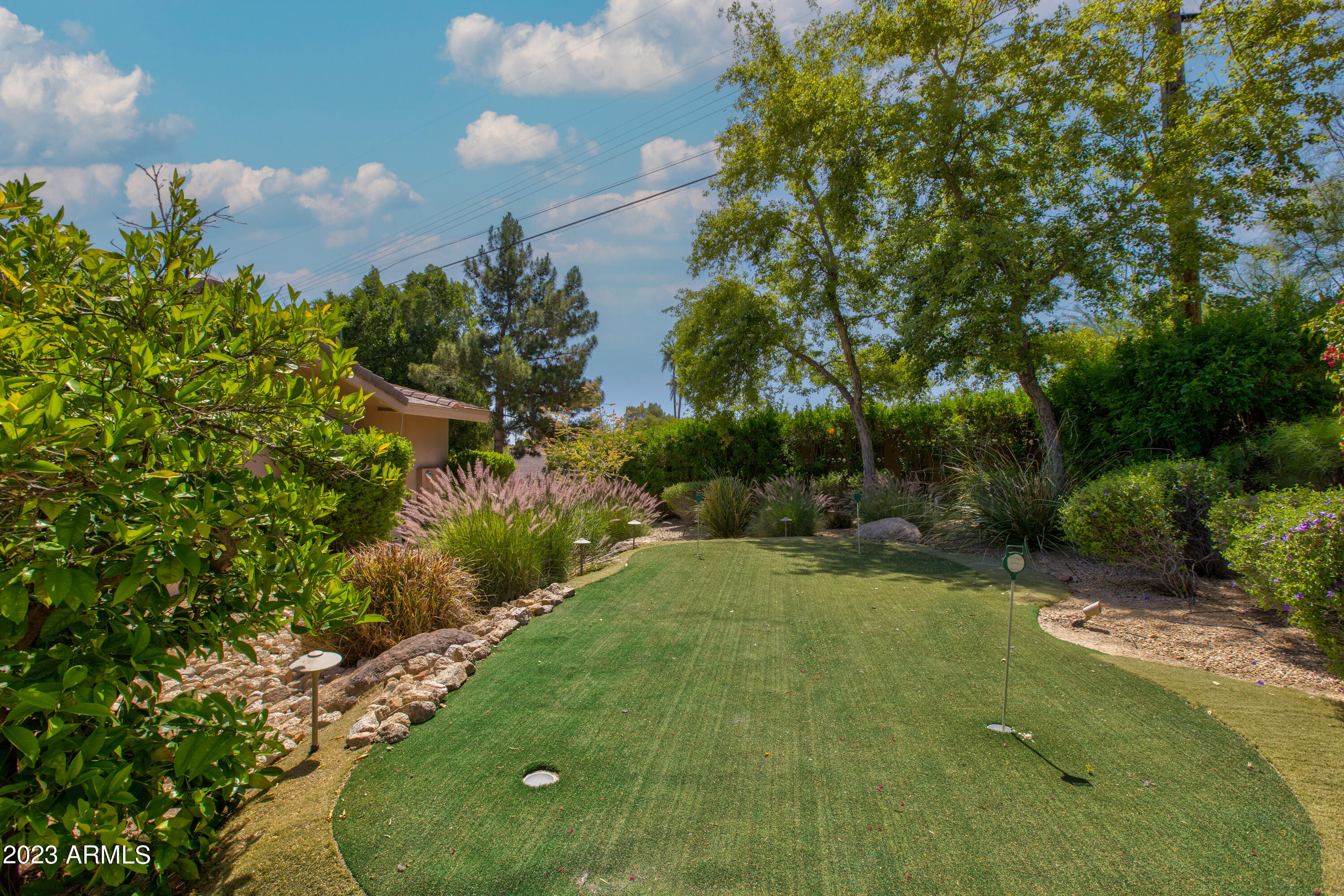 4221 E MCDONALD Drive