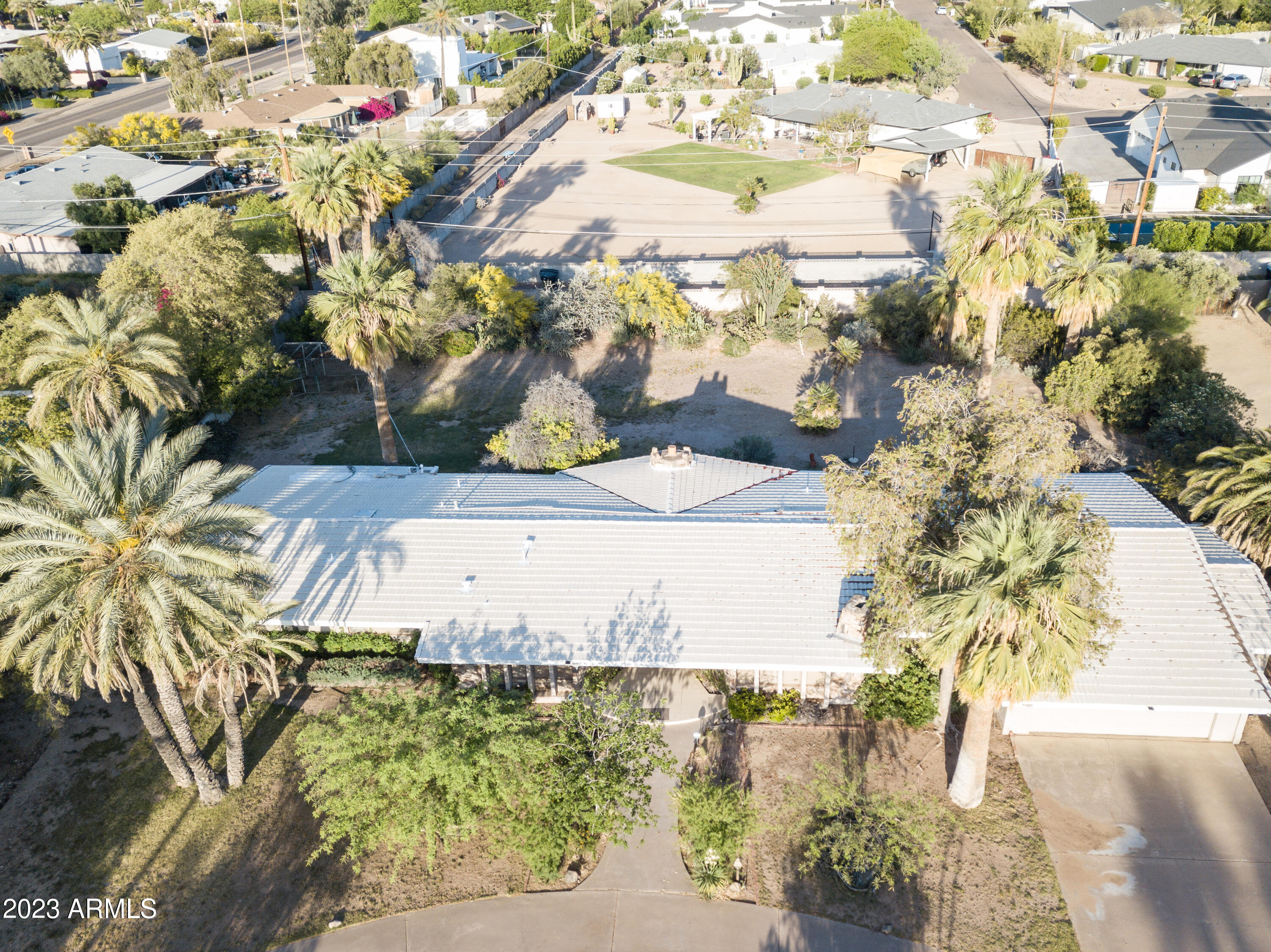 5419 N 41ST Place