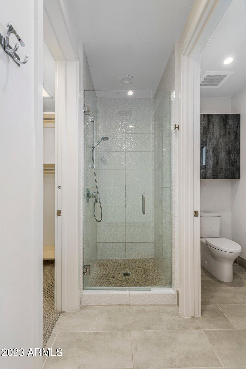 15215 N KIERLAND Boulevard Unit: 302
