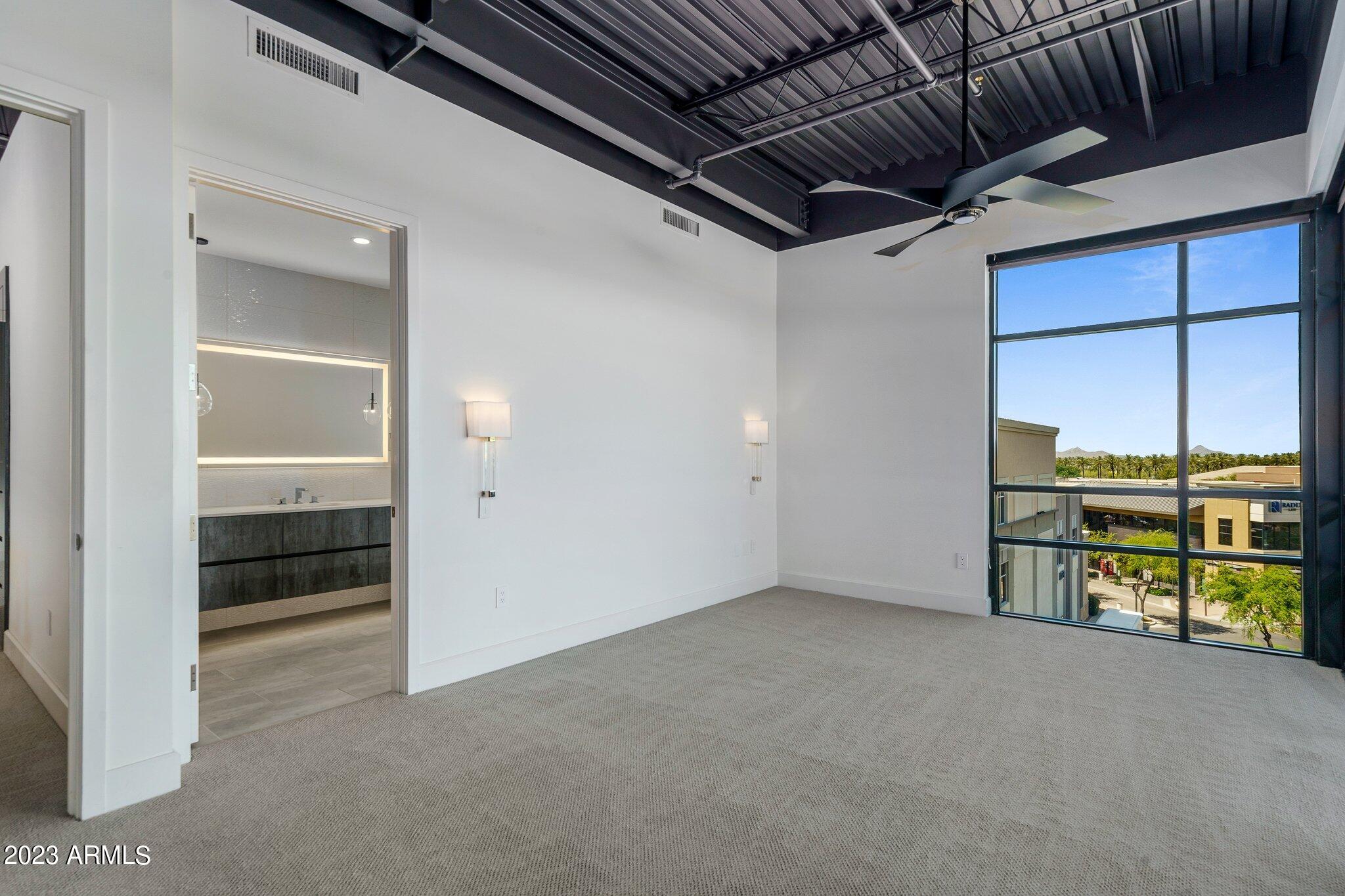 15215 N KIERLAND Boulevard Unit: 302