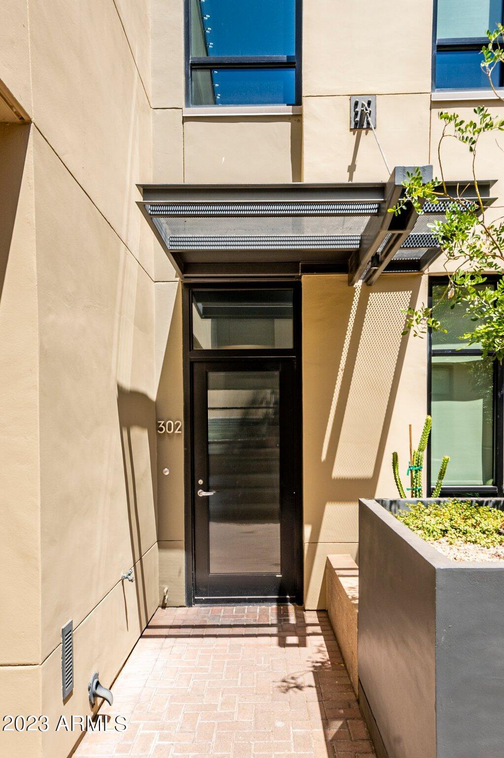 15215 N KIERLAND Boulevard Unit: 302